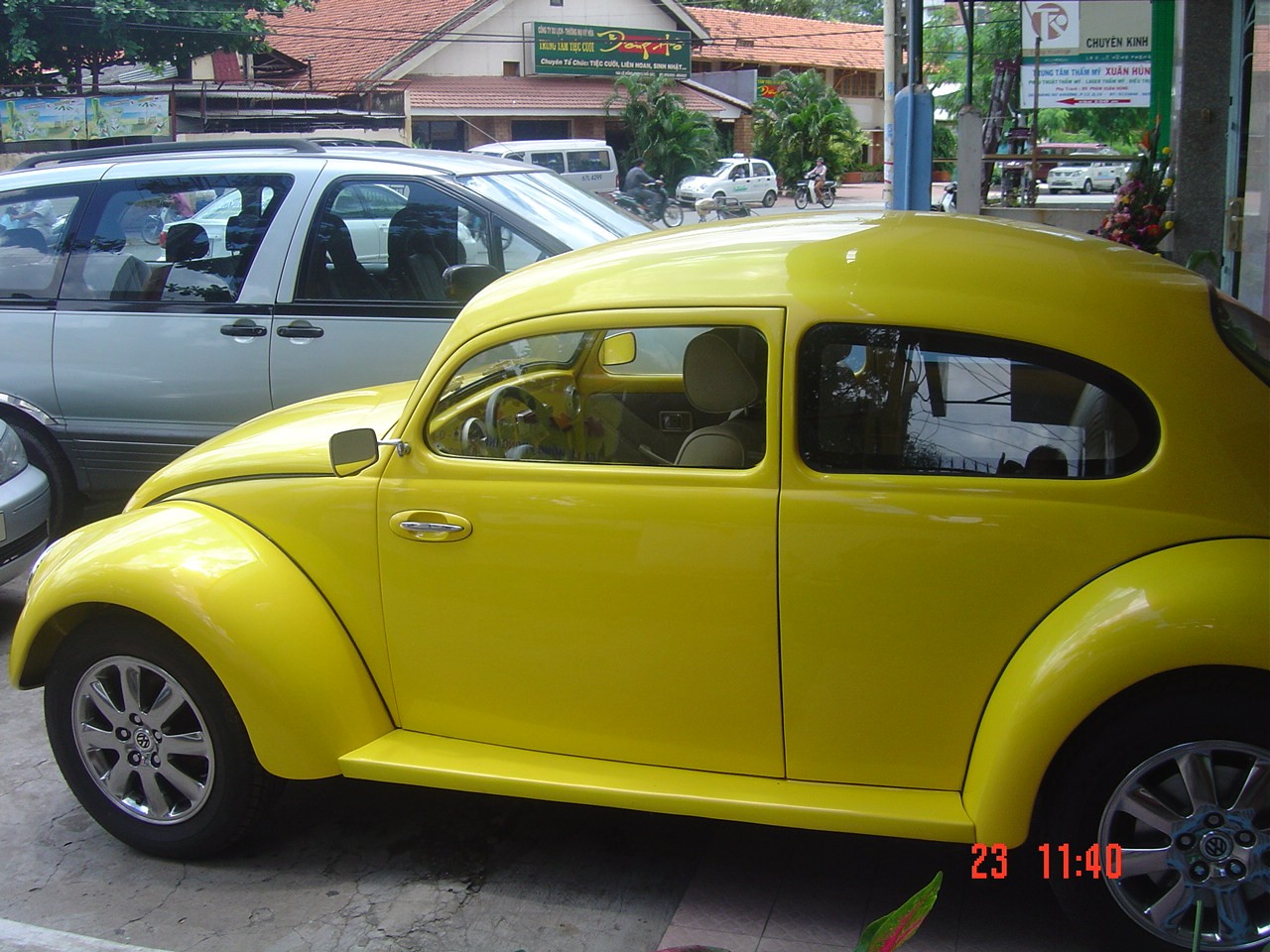 Thú chơi xe cổ của anh Phạm Diên - một người Sài thành