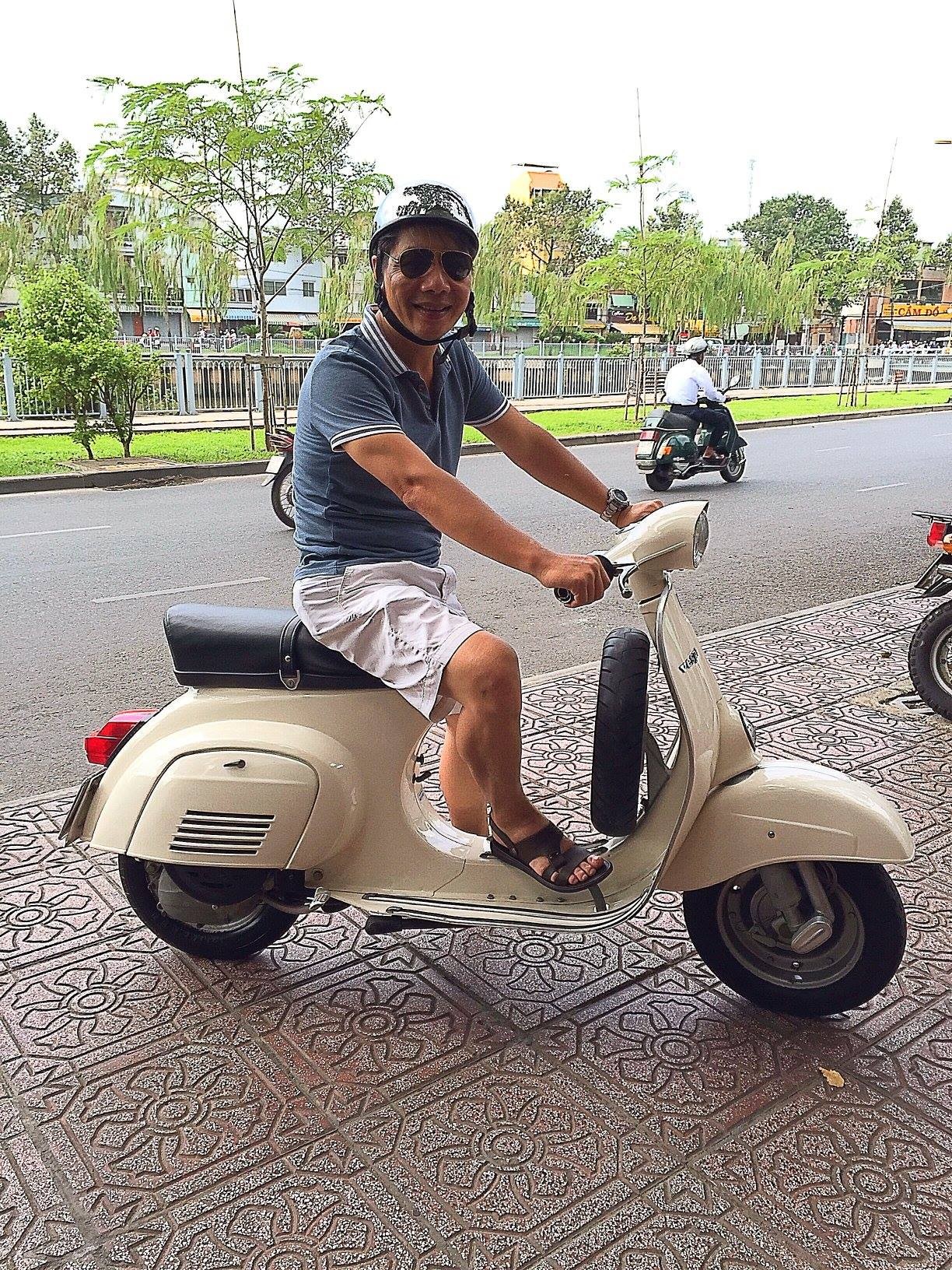 Thú chơi xe cổ của anh Phạm Diên - một người Sài thành