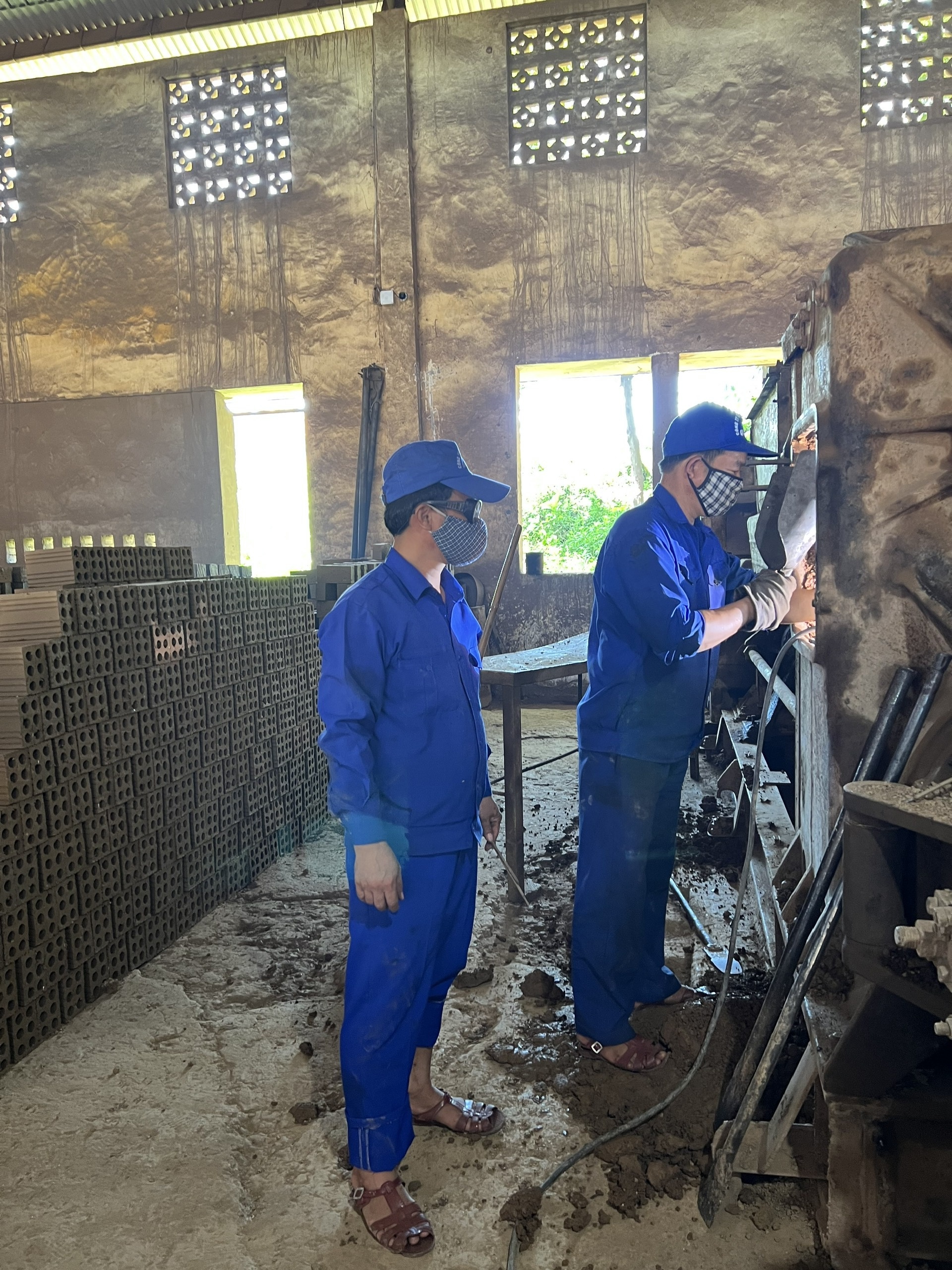 Anh Nguyễn Văn Phương - người tổ trưởng sở hữu nhiều “sáng kiến vàng”