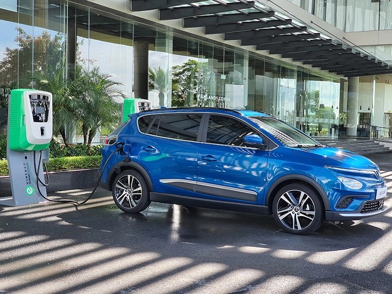 Xe điện VinFast sạc ở nhà được không? Xe điện VinFast sạc ở nhà được không?