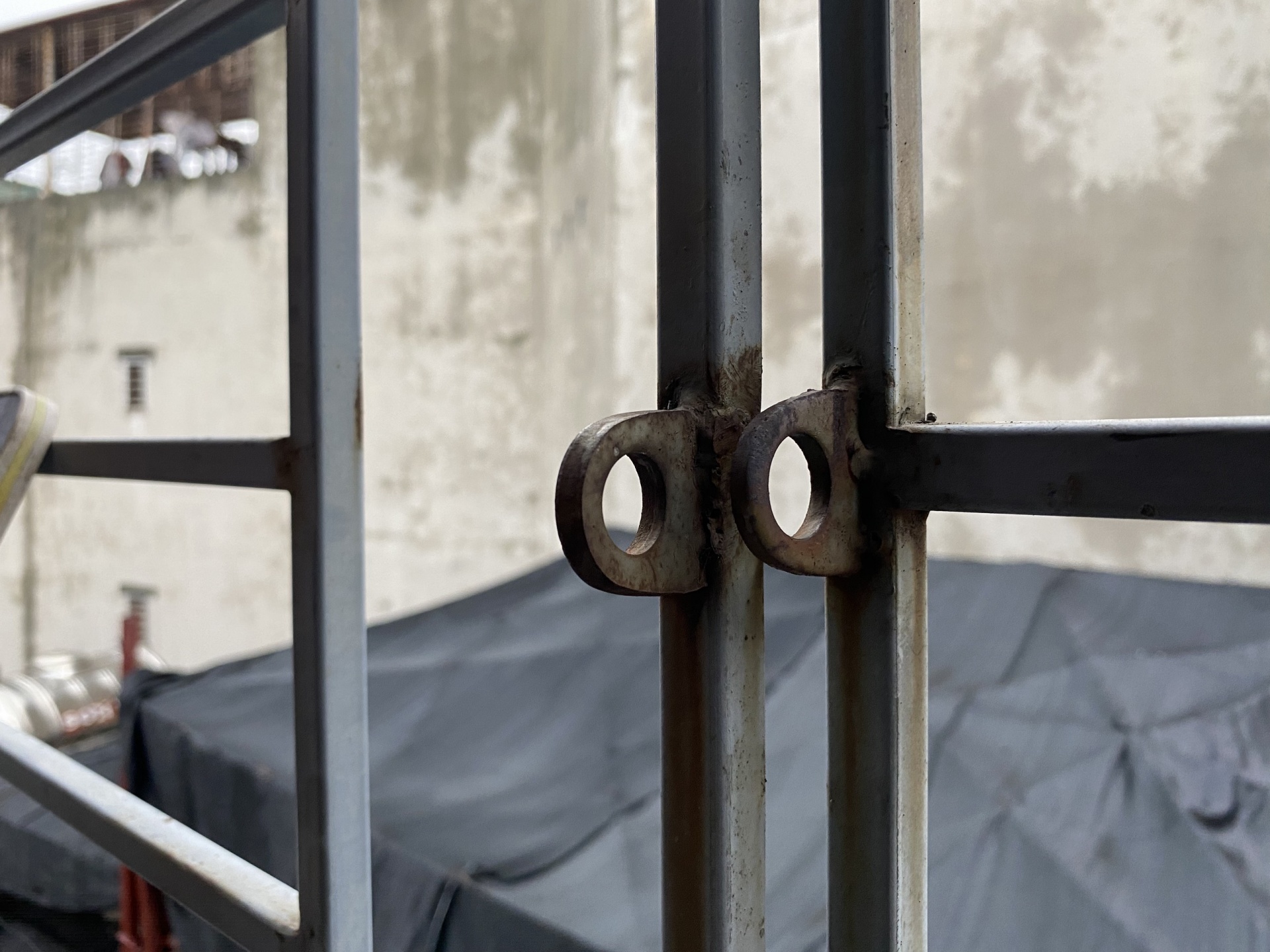 Khuyến cáo sử dụng mặt nạ phòng độc khi xảy ra cháy