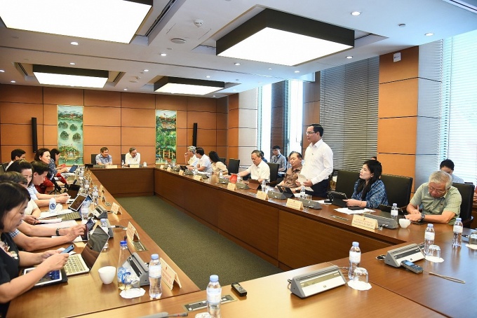 Tổng LĐLĐ Việt Nam đề xuất phương án giao biên chế 5.899 cán bộ công đoàn chuyên trách Tổng LĐLĐ Việt Nam đề xuất phương án giao biên chế 5.899 cán bộ công đoàn chuyên trách