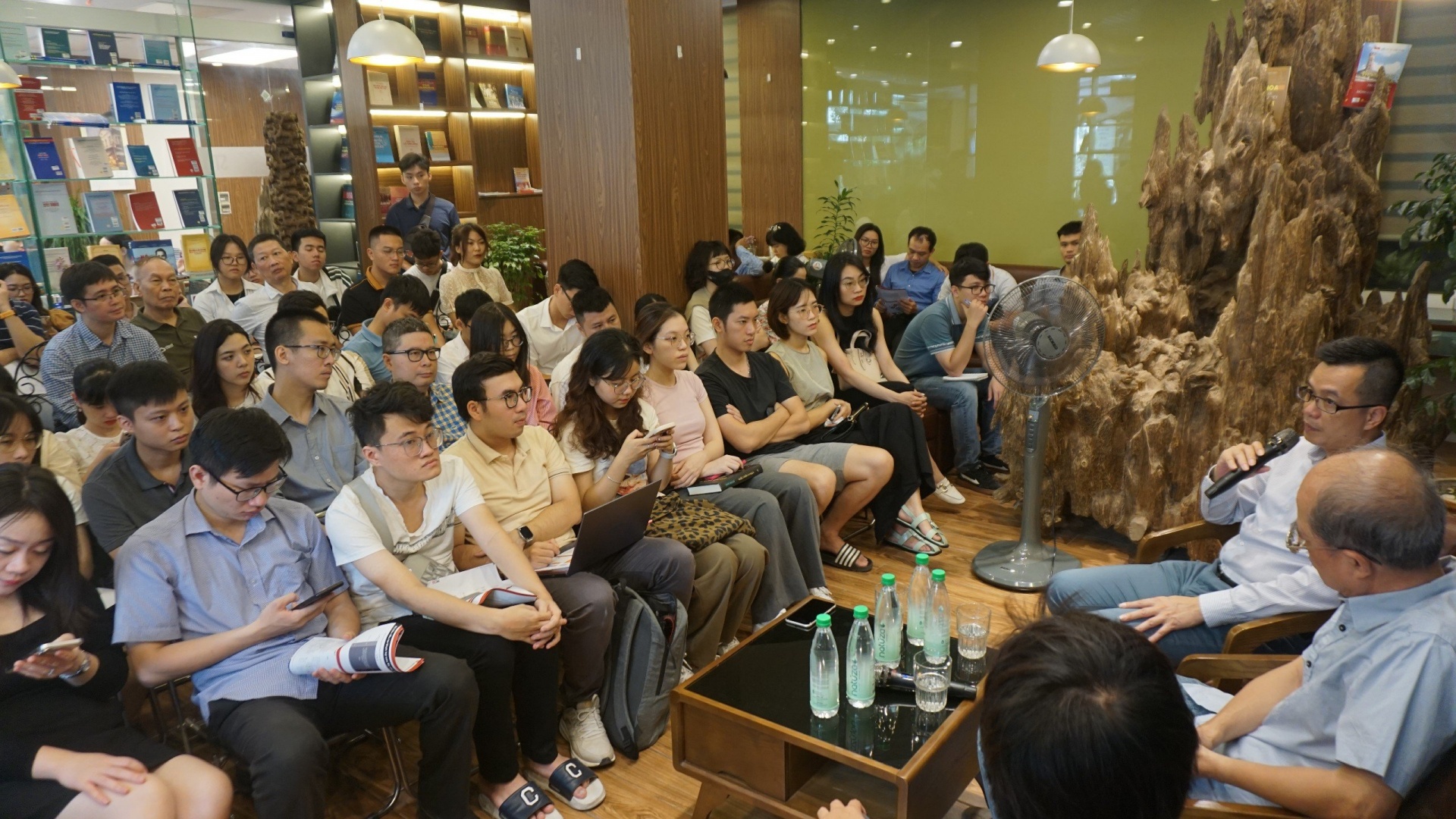 Chip bán dẫn – cuộc chiến của thế kỷ 21 Chip bán dẫn – cuộc chiến của thế kỷ 21