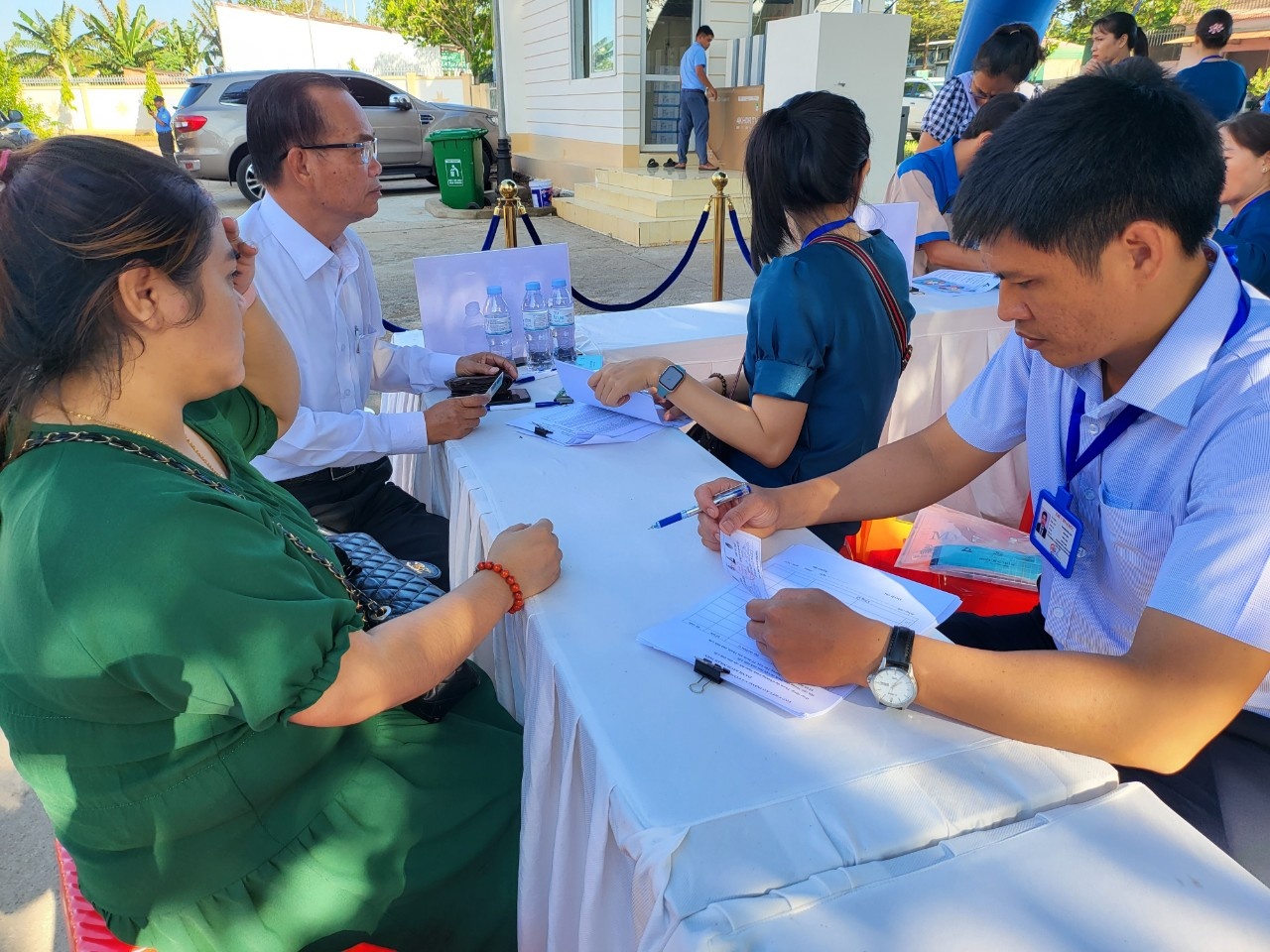 Tường thuật: Đắk Lắk trong ngày hội lớn của người lao động Tường thuật: Đắk Lắk trong ngày hội lớn của người lao động