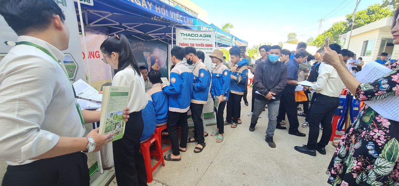 Tường thuật: Đắk Lắk trong ngày hội lớn của người lao động Tường thuật: Đắk Lắk trong ngày hội lớn của người lao động