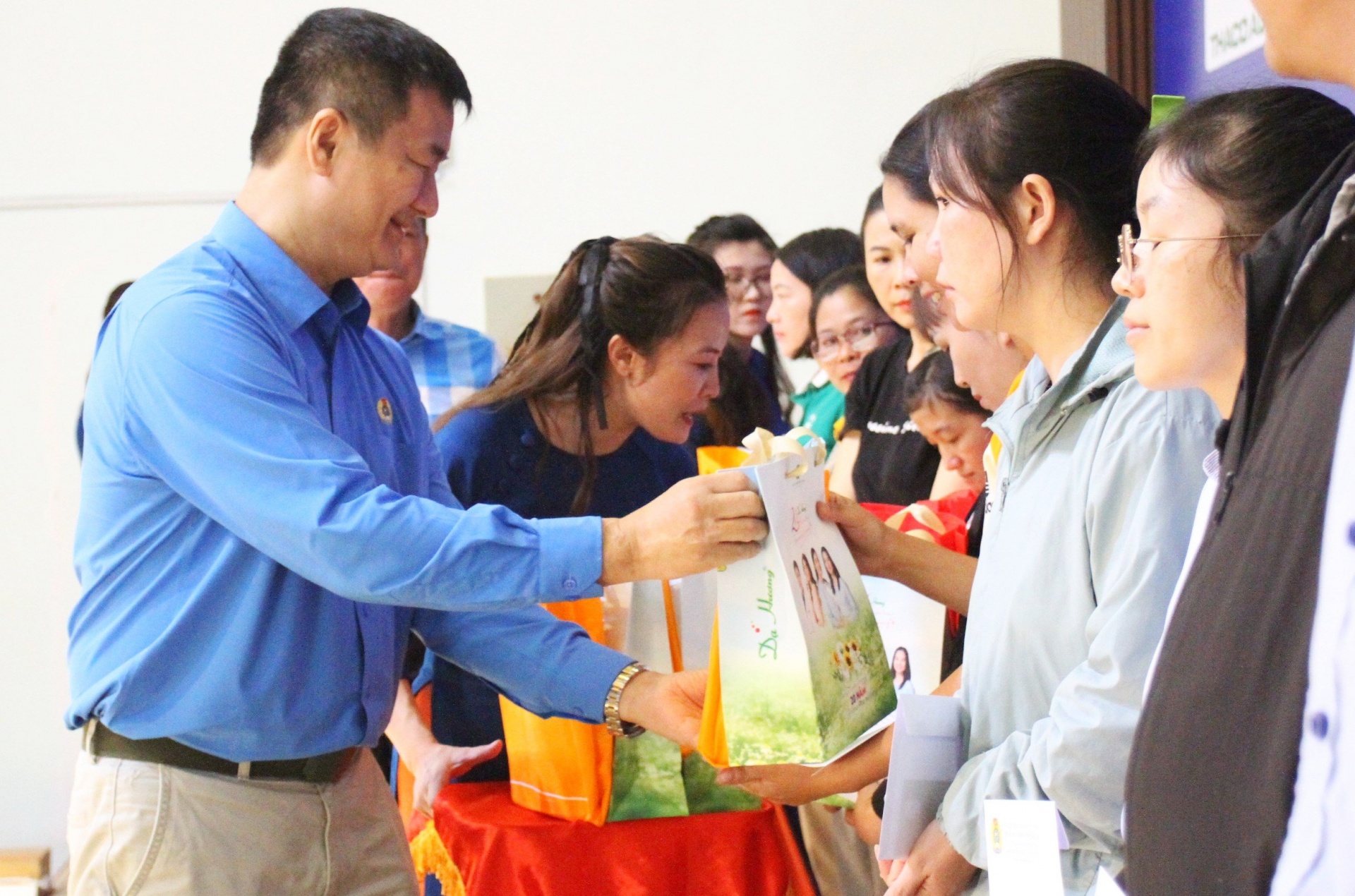 Tường thuật: Đắk Lắk trong ngày hội lớn của người lao động Tường thuật: Đắk Lắk trong ngày hội lớn của người lao động
