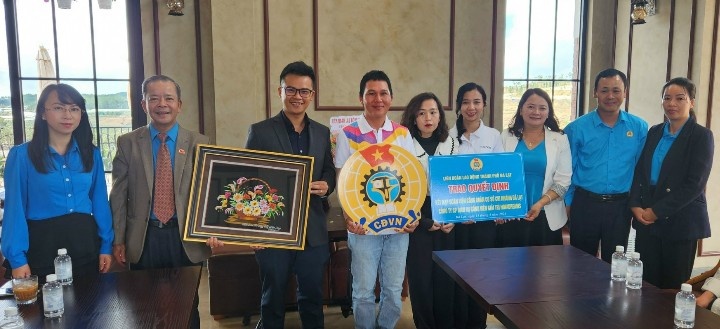 Giải pháp nào để thành lập công đoàn ngoài khu vực nhà nước Giải pháp nào để thành lập công đoàn ngoài khu vực nhà nước