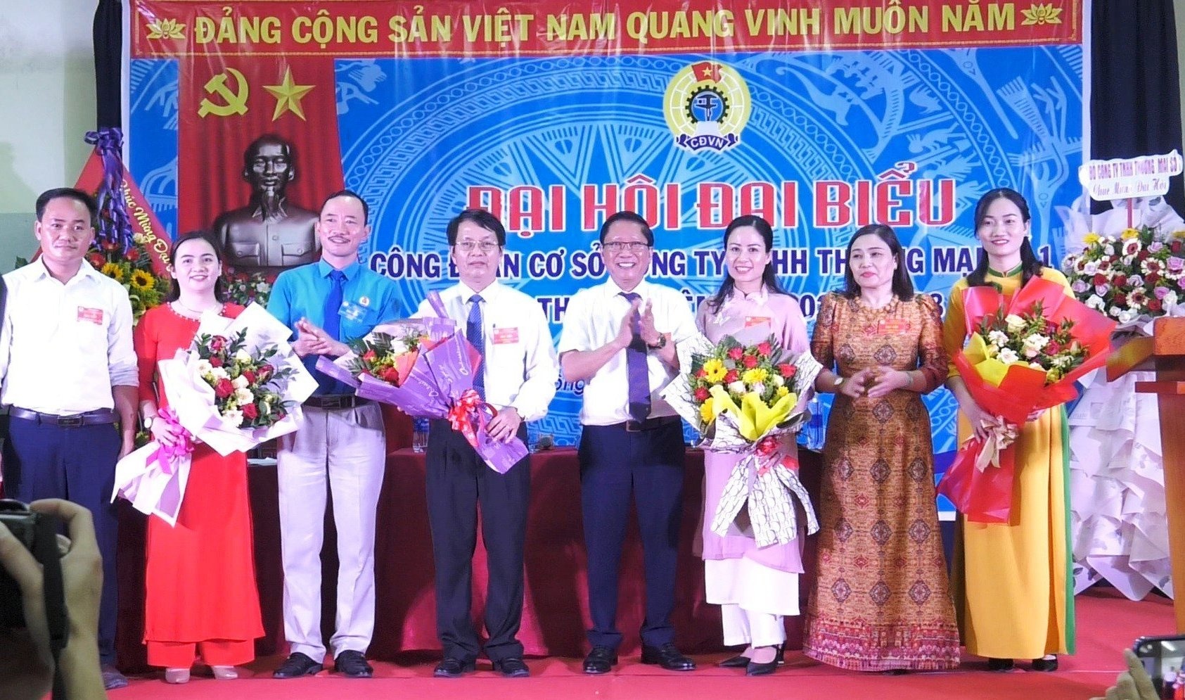 Chị Nguyễn Thị Hiền: Cán bộ công đoàn có tâm với doanh nghiệp và hoạt động công đoàn Chị Nguyễn Thị Hiền: Cán bộ công đoàn có tâm với doanh nghiệp và hoạt động công đoàn