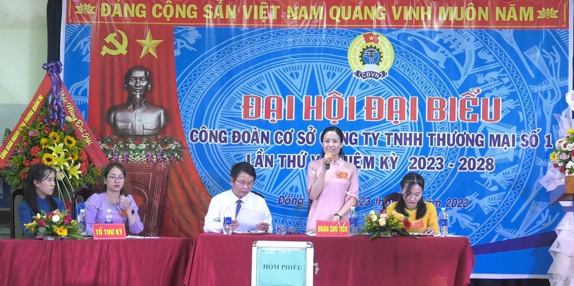 Chị Nguyễn Thị Hiền: Cán bộ công đoàn có tâm với doanh nghiệp và hoạt động công đoàn Chị Nguyễn Thị Hiền: Cán bộ công đoàn có tâm với doanh nghiệp và hoạt động công đoàn