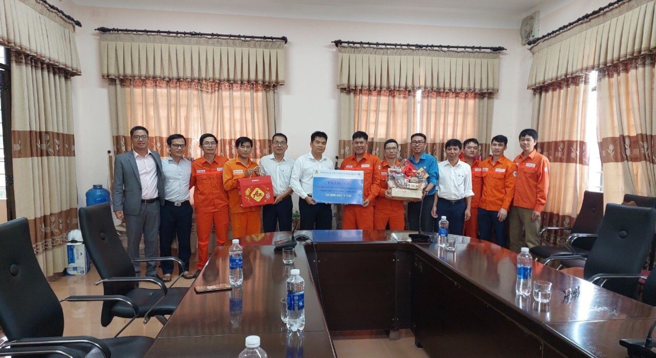 Công ty Thủy điện Quảng Trị và câu chuyện “đất lạ hóa quê hương”… Công ty Thủy điện Quảng Trị và câu chuyện “đất lạ hóa quê hương”…