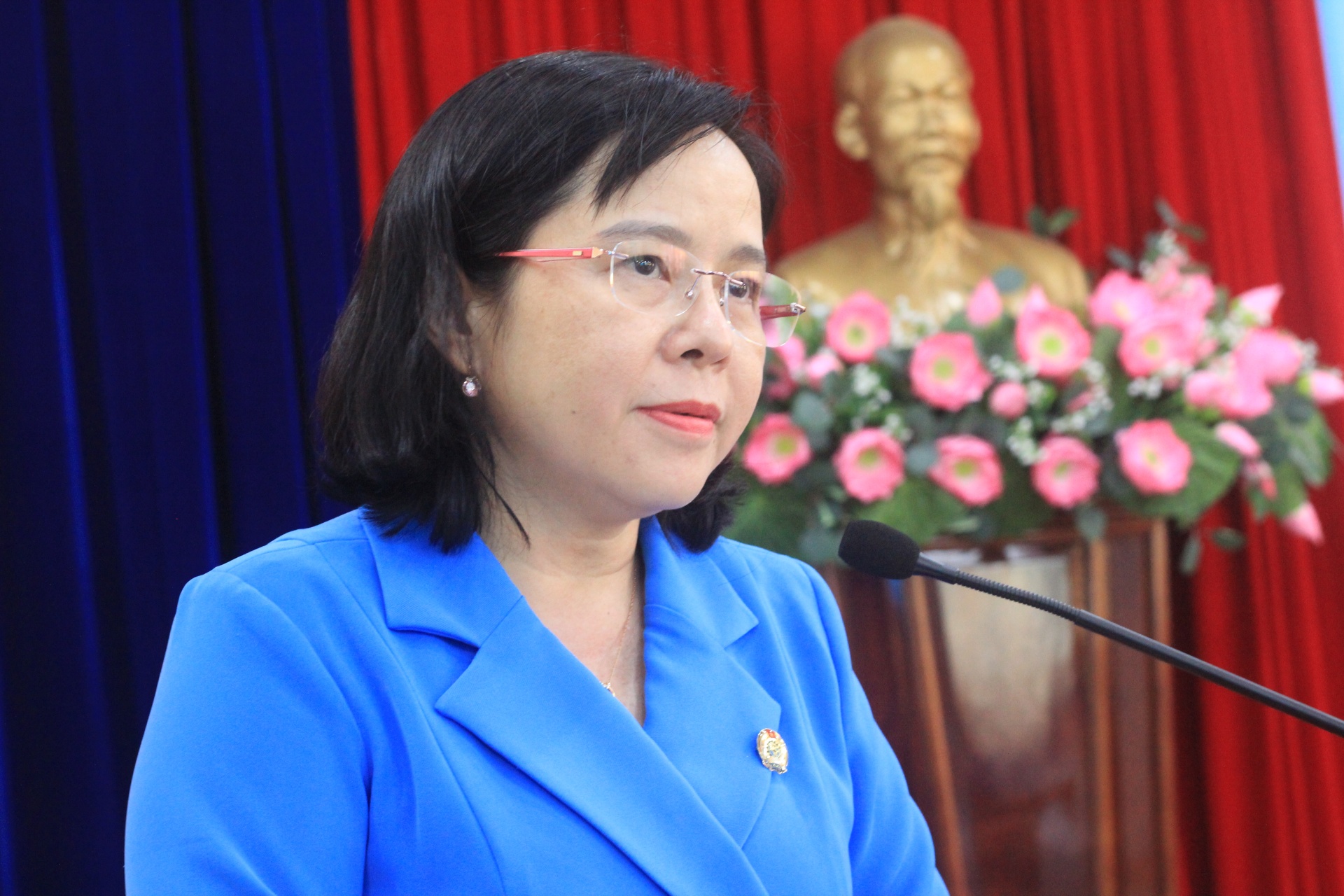 Công đoàn Bình Phước: Chi hàng chục tỷ đồng chăm lo cho đoàn viên, NLĐ khó khăn Công đoàn Bình Phước: Chi hàng chục tỷ đồng chăm lo cho đoàn viên, NLĐ khó khăn