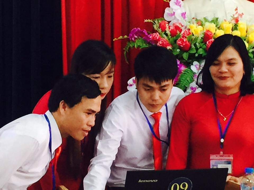 Bông sen hồng đất Vĩnh