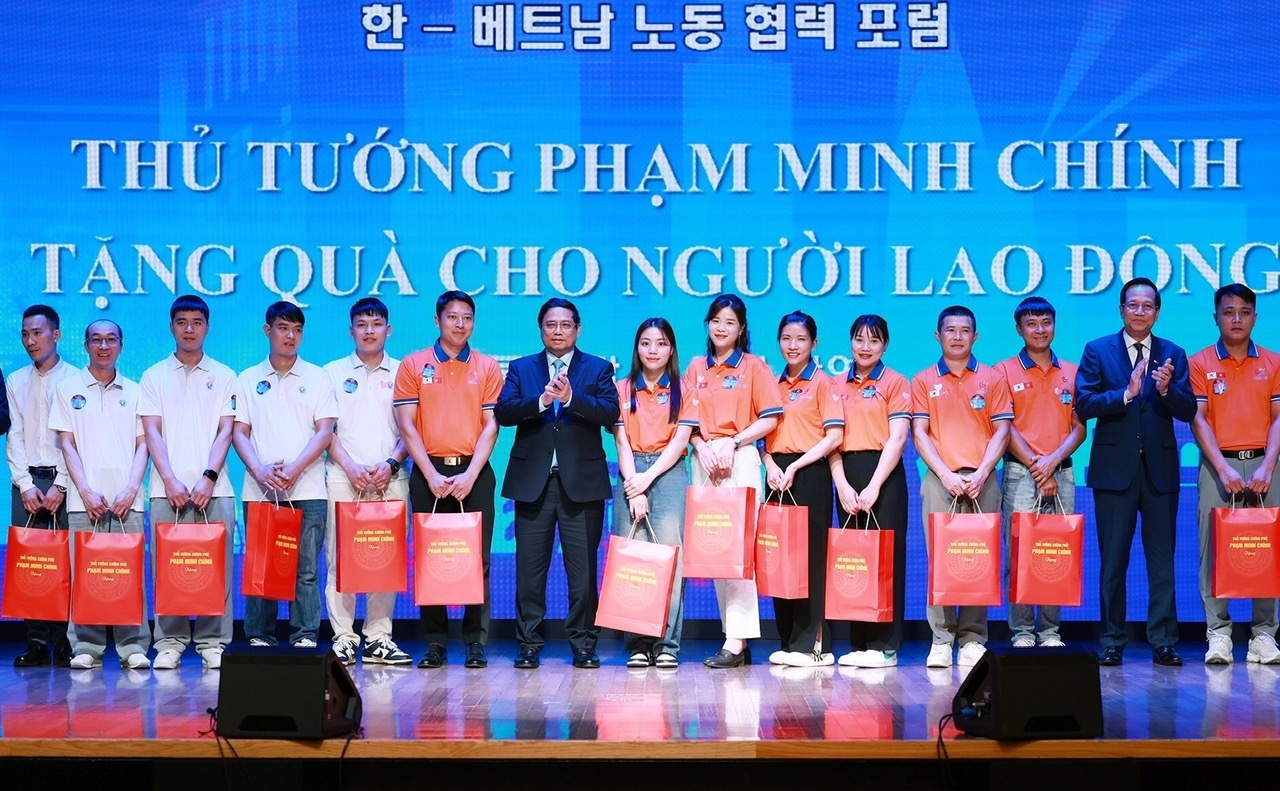 Thúc đẩy hợp tác lao động Việt Nam – Hàn Quốc: Hướng tới phát triển bền vững Thúc đẩy hợp tác lao động Việt Nam – Hàn Quốc: Hướng tới phát triển bền vững