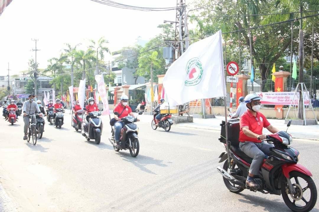 Nguồn năng lượng tích cực từ cán bộ vận động hiến máu nhân đạo Nguồn năng lượng tích cực từ cán bộ vận động hiến máu nhân đạo