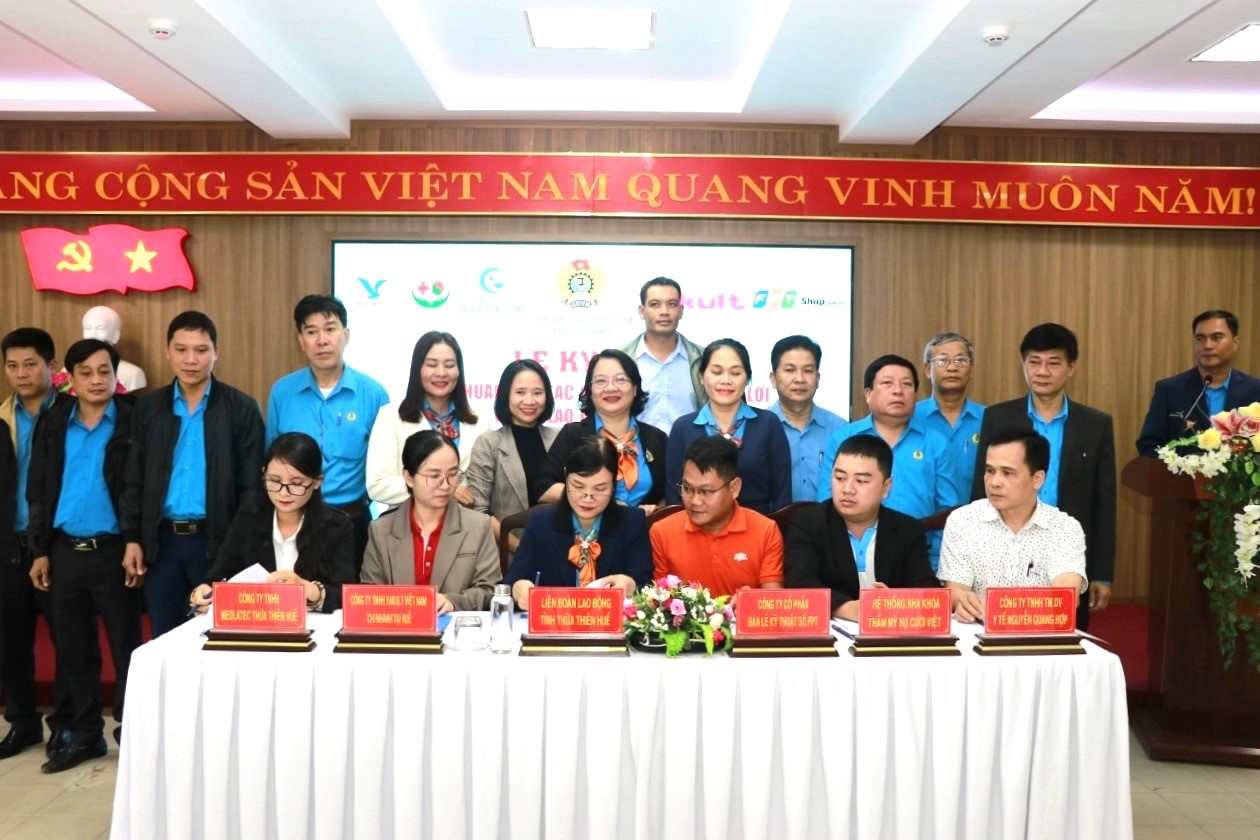 Công đoàn 6 tỉnh Bắc Trung Bộ hỗ trợ hơn 326 tỉ đồng cho đoàn viên, người lao động