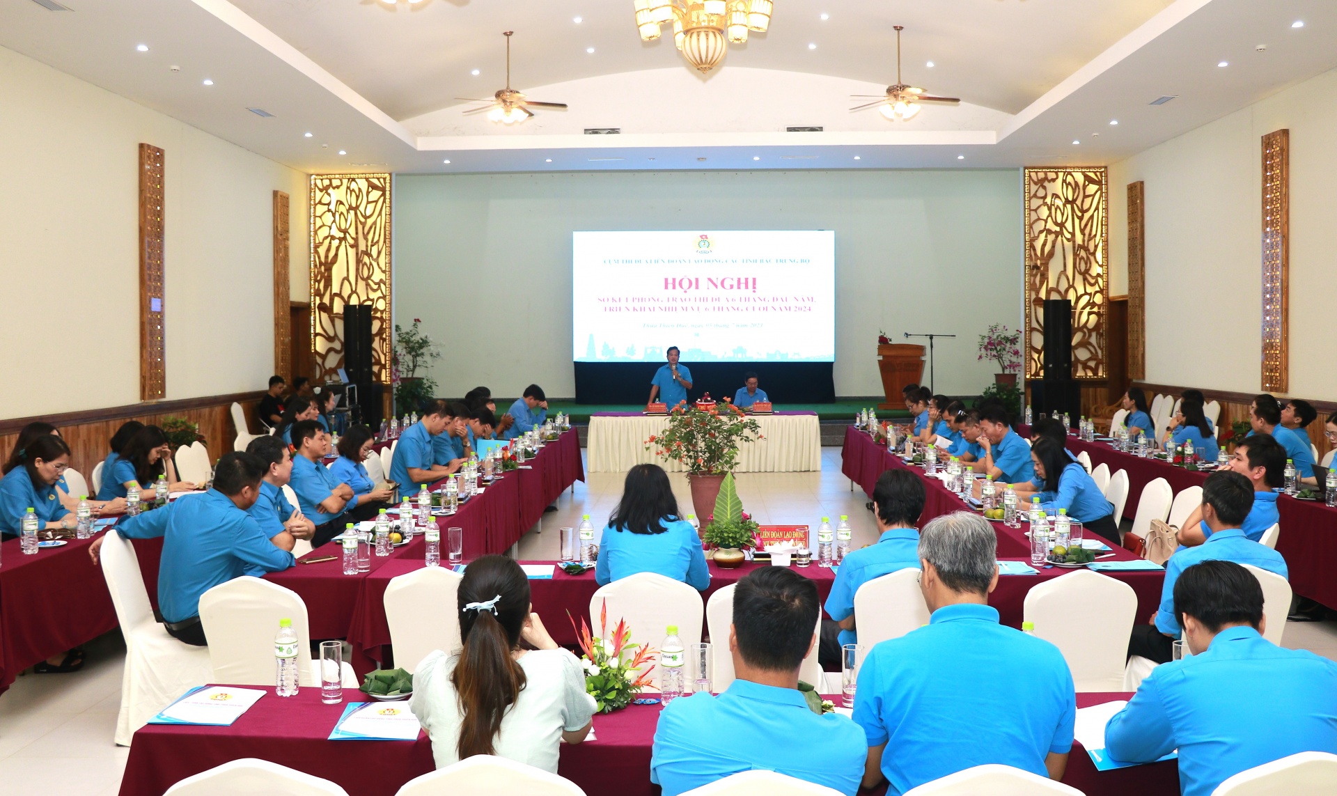 Công đoàn 6 tỉnh Bắc Trung Bộ quyết tâm đưa nghị quyết đại hội công đoàn vào cuộc sống Công đoàn 6 tỉnh Bắc Trung Bộ quyết tâm đưa nghị quyết đại hội công đoàn vào cuộc sống