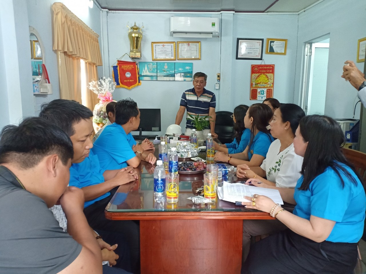 Chăm lo thiết thực đời sống vật chất, tinh thần cho đoàn viên, NLĐ Chăm lo thiết thực đời sống vật chất, tinh thần cho đoàn viên, NLĐ