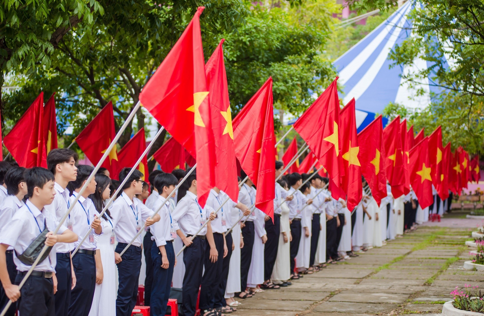 Trường THPT Lê Lợi: đoàn kết, đổi mới phương pháp dạy học, nâng cao chất lượng đào tạo Trường THPT Lê Lợi: đoàn kết, đổi mới phương pháp dạy học, nâng cao chất lượng đào tạo