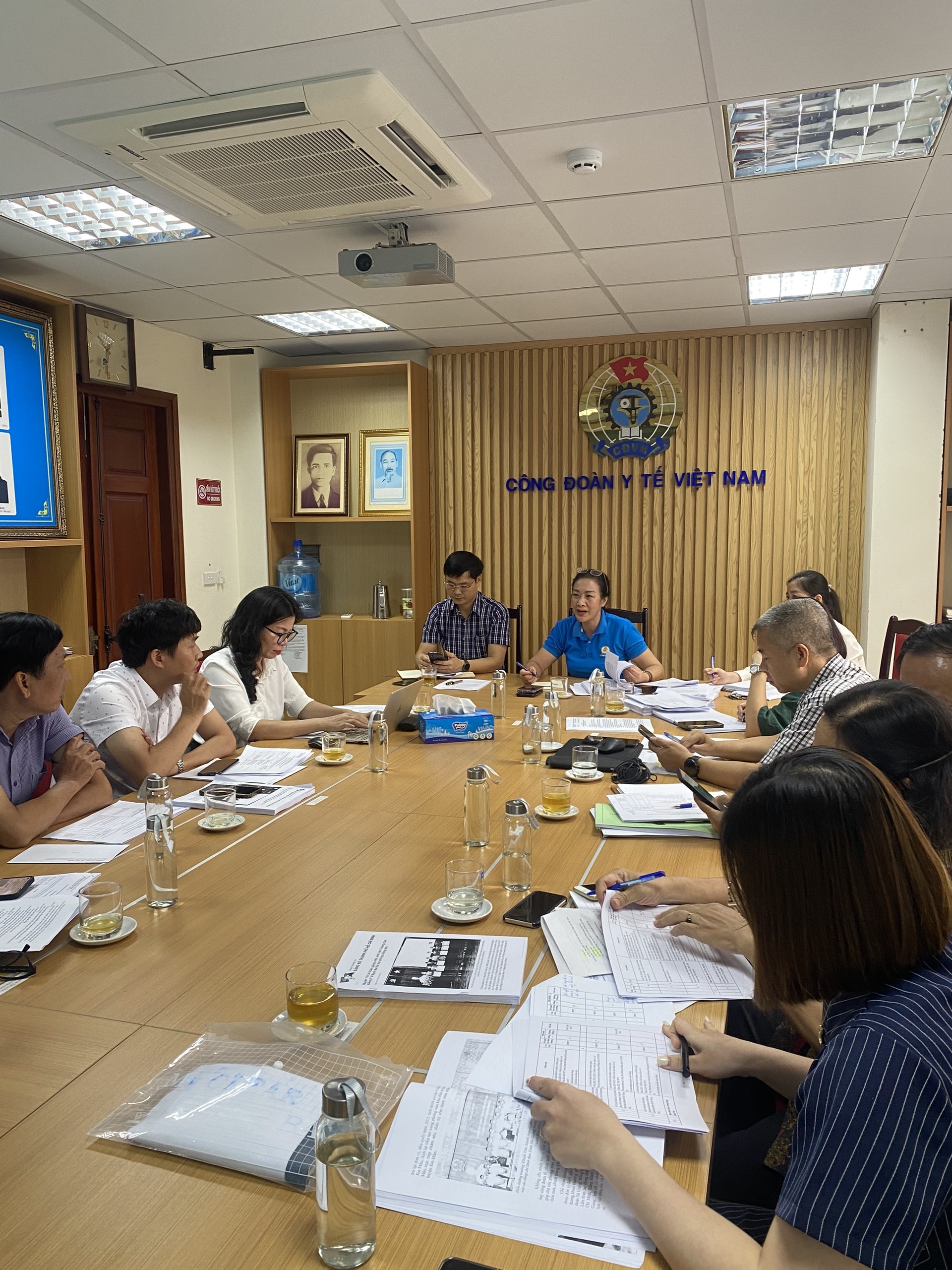 Tôn vinh điều dưỡng viên tiêu biểu trong công tác chống dịch giai đoạn 2020 - 2023