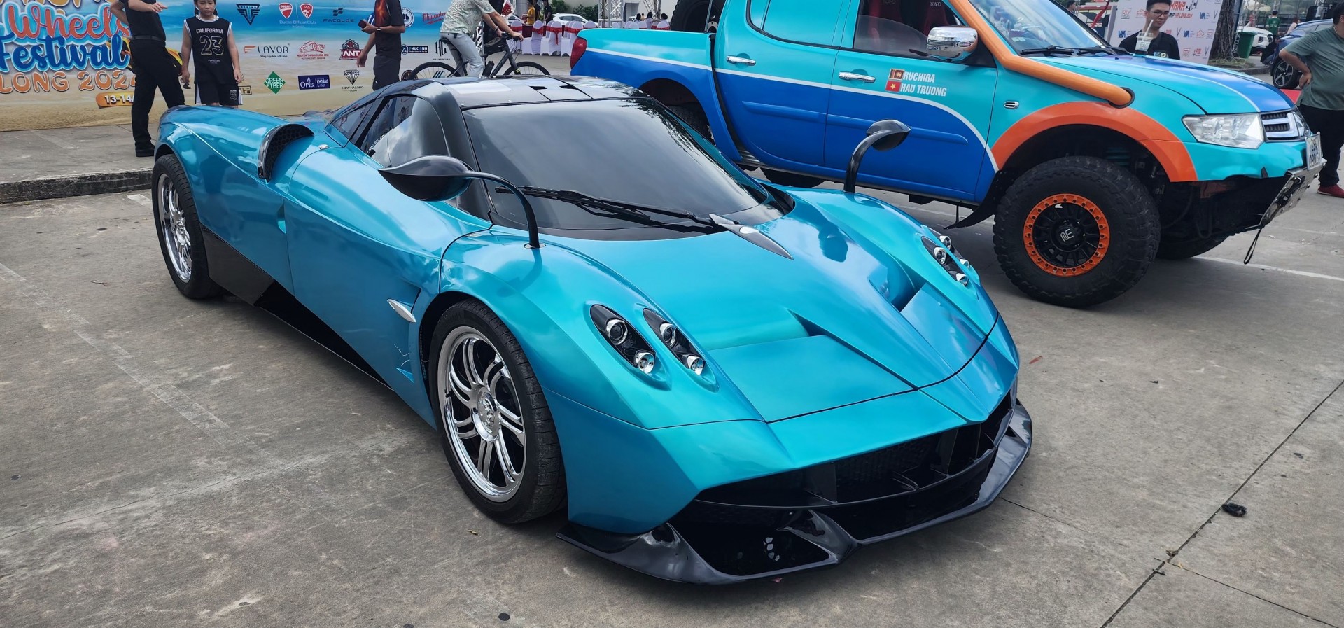 'Siêu xe' Bugatti Chiron và Pagani Huayra tại Fun Wheels Festival Hạ Long 2024