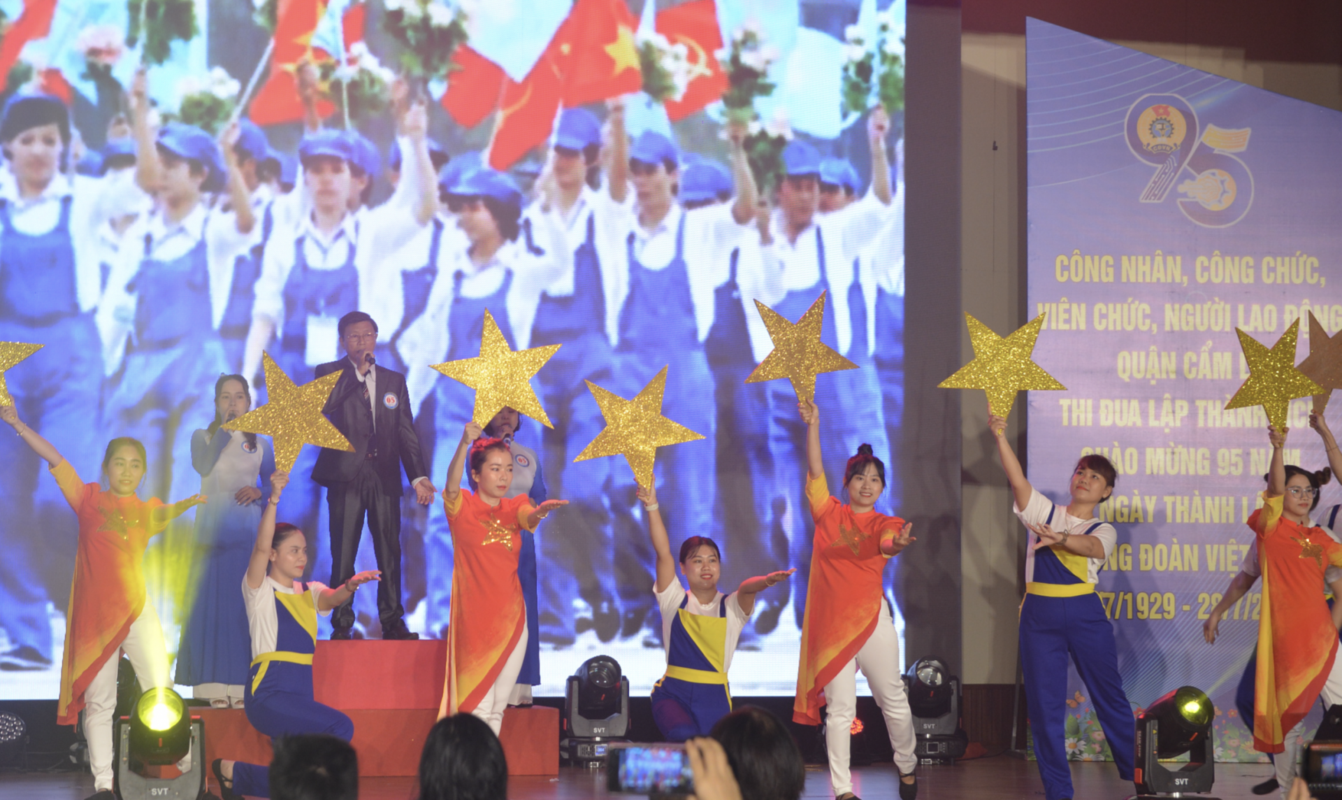 Liên hoan “Giọng hát hay - Đôi nhảy đẹp" tại Đà Nẵng:  Niềm vui gắn kết