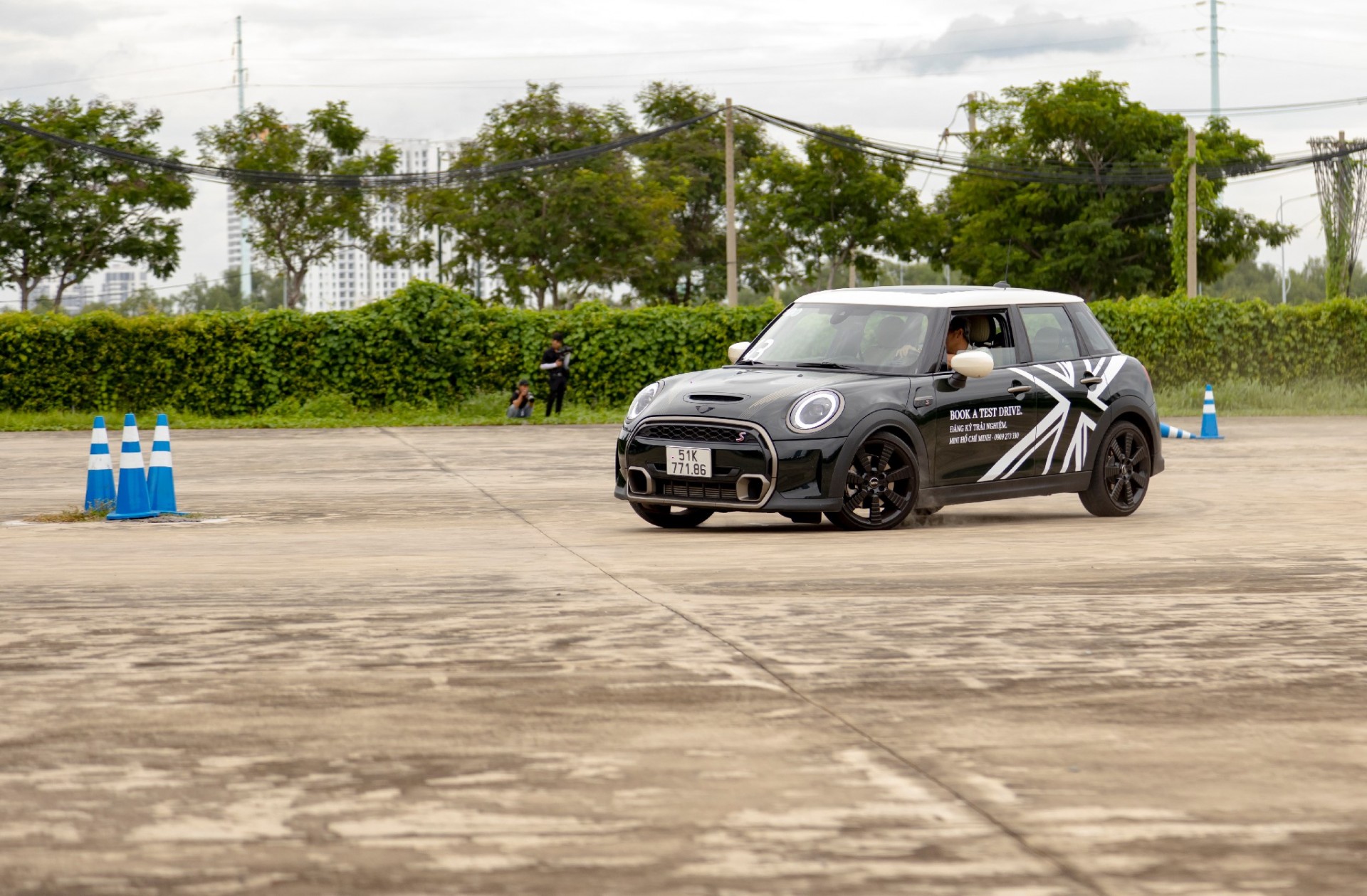 Trải nghiệm sự kiện lái thử dành riêng cho BMW X-Series và Mini Trải nghiệm sự kiện lái thử dành riêng cho BMW X-Series và Mini