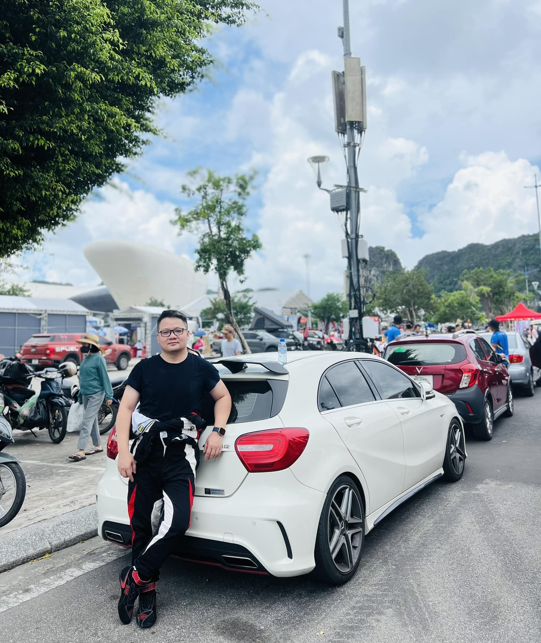 "Nếu tiếp tục có những giải đua gymkhana như vậy, chúng ta sẽ tìm ra những gương mặt xuất sắc" "Nếu tiếp tục có những giải đua gymkhana như vậy, chúng ta sẽ tìm ra những gương mặt xuất sắc"