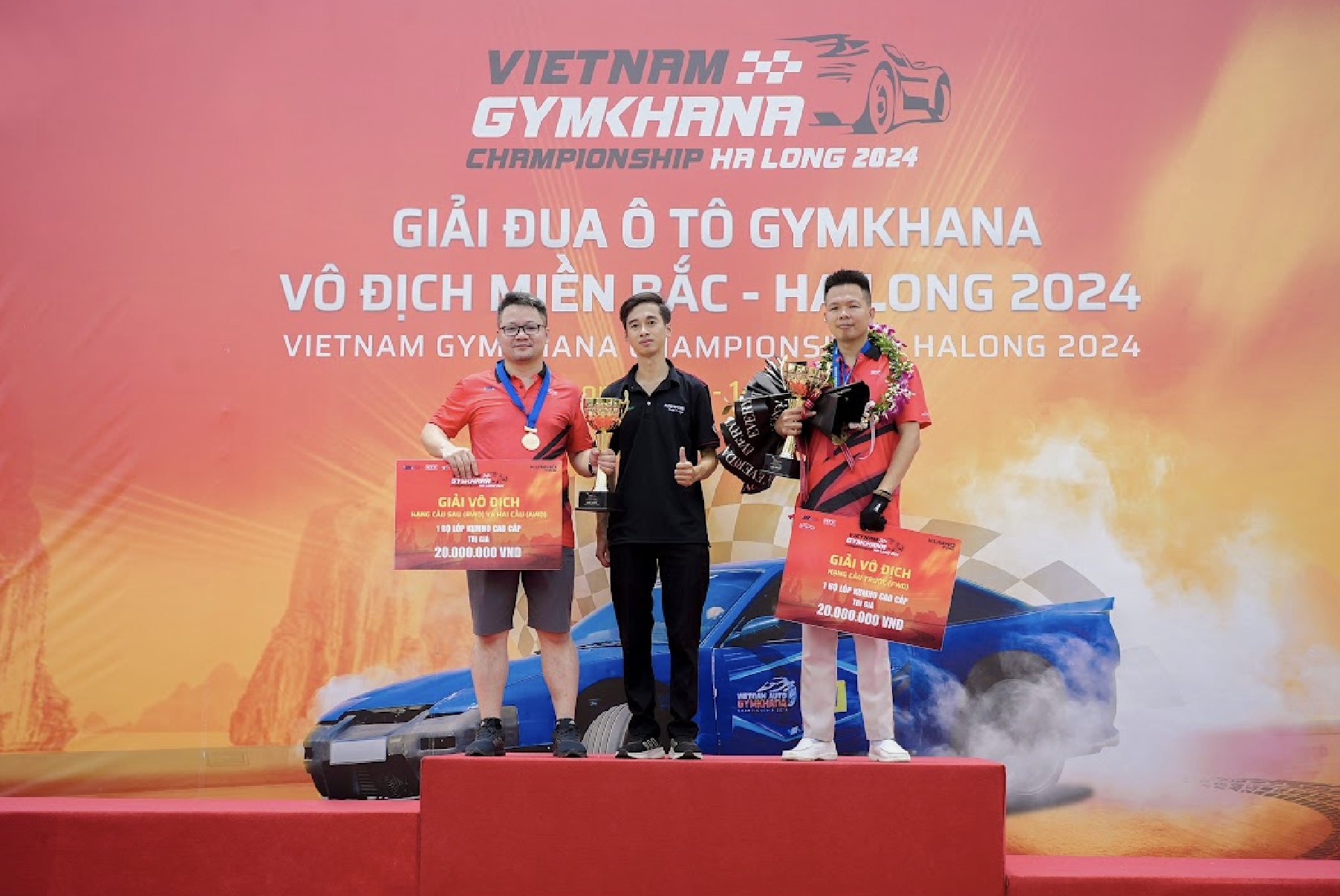 "Nếu tiếp tục có những giải đua gymkhana như vậy, chúng ta sẽ tìm ra những gương mặt xuất sắc" "Nếu tiếp tục có những giải đua gymkhana như vậy, chúng ta sẽ tìm ra những gương mặt xuất sắc"