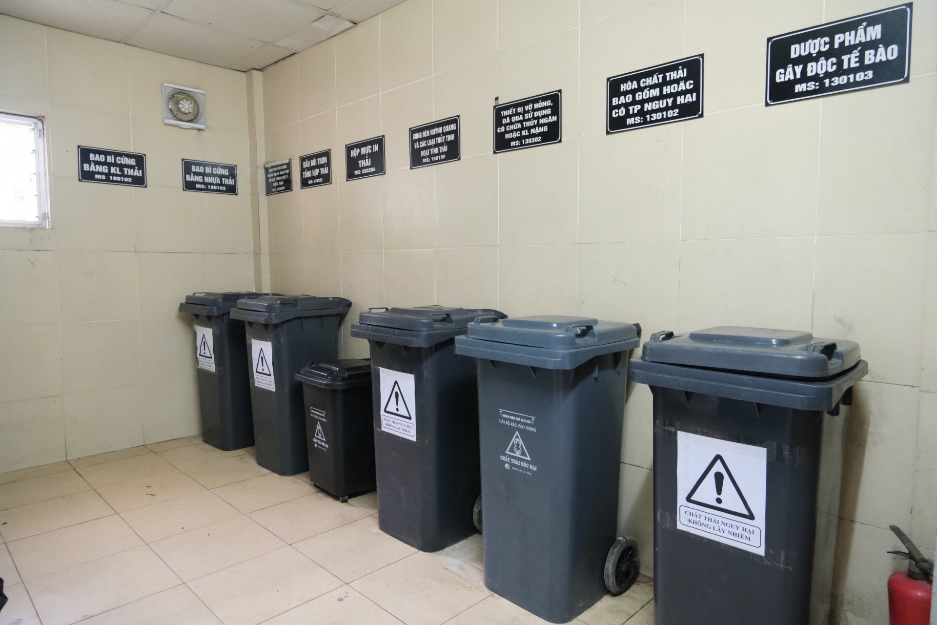 Bệnh viện Nội tiết Trung ương: Điểm sáng trong quản lý chất thải y tế và bảo vệ môi trường lao động Bệnh viện Nội tiết Trung ương: Điểm sáng trong quản lý chất thải y tế và bảo vệ môi trường lao động