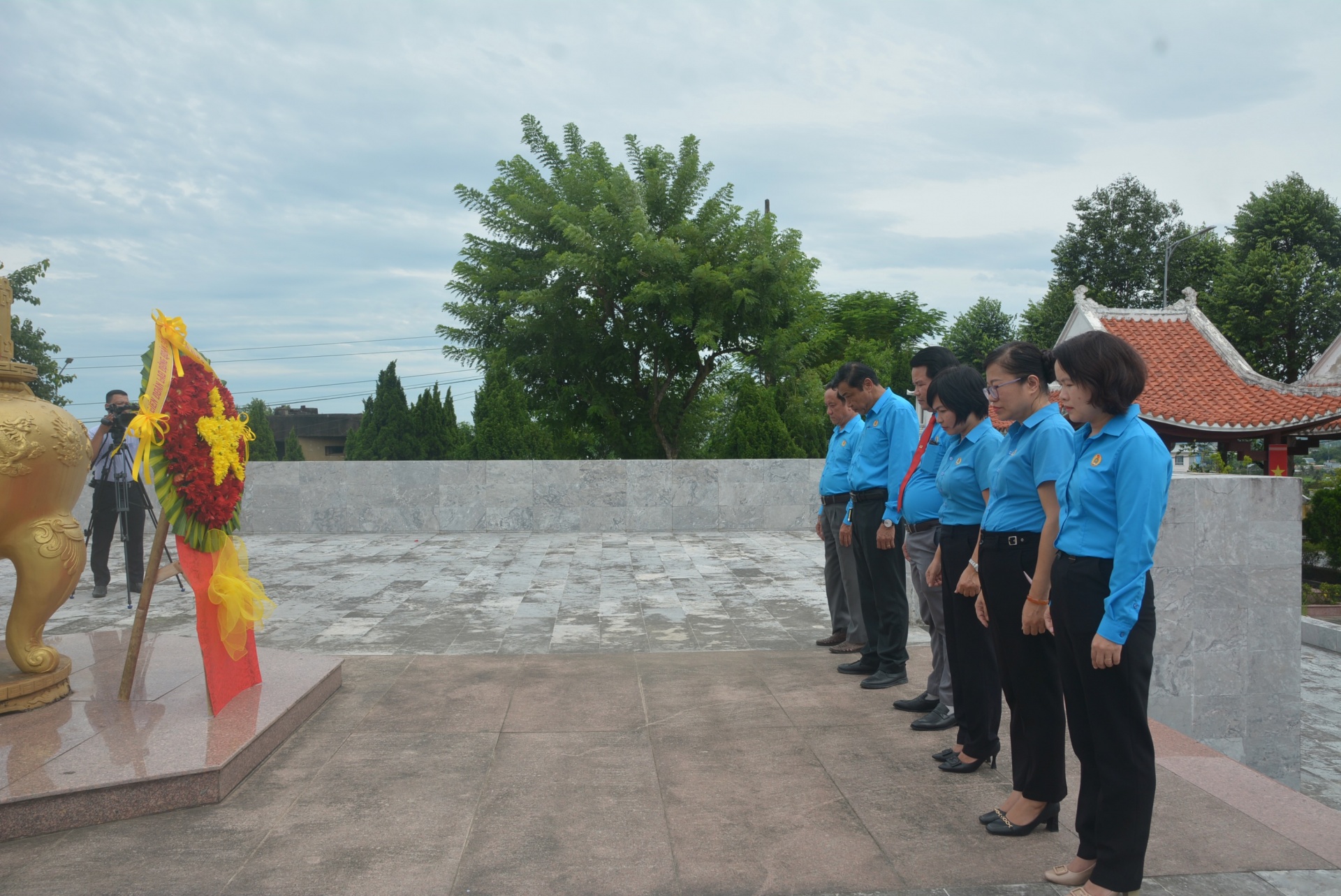 Đà Nẵng: Công đoàn dâng hương tưởng nhớ các Anh hùng Liệt sĩ