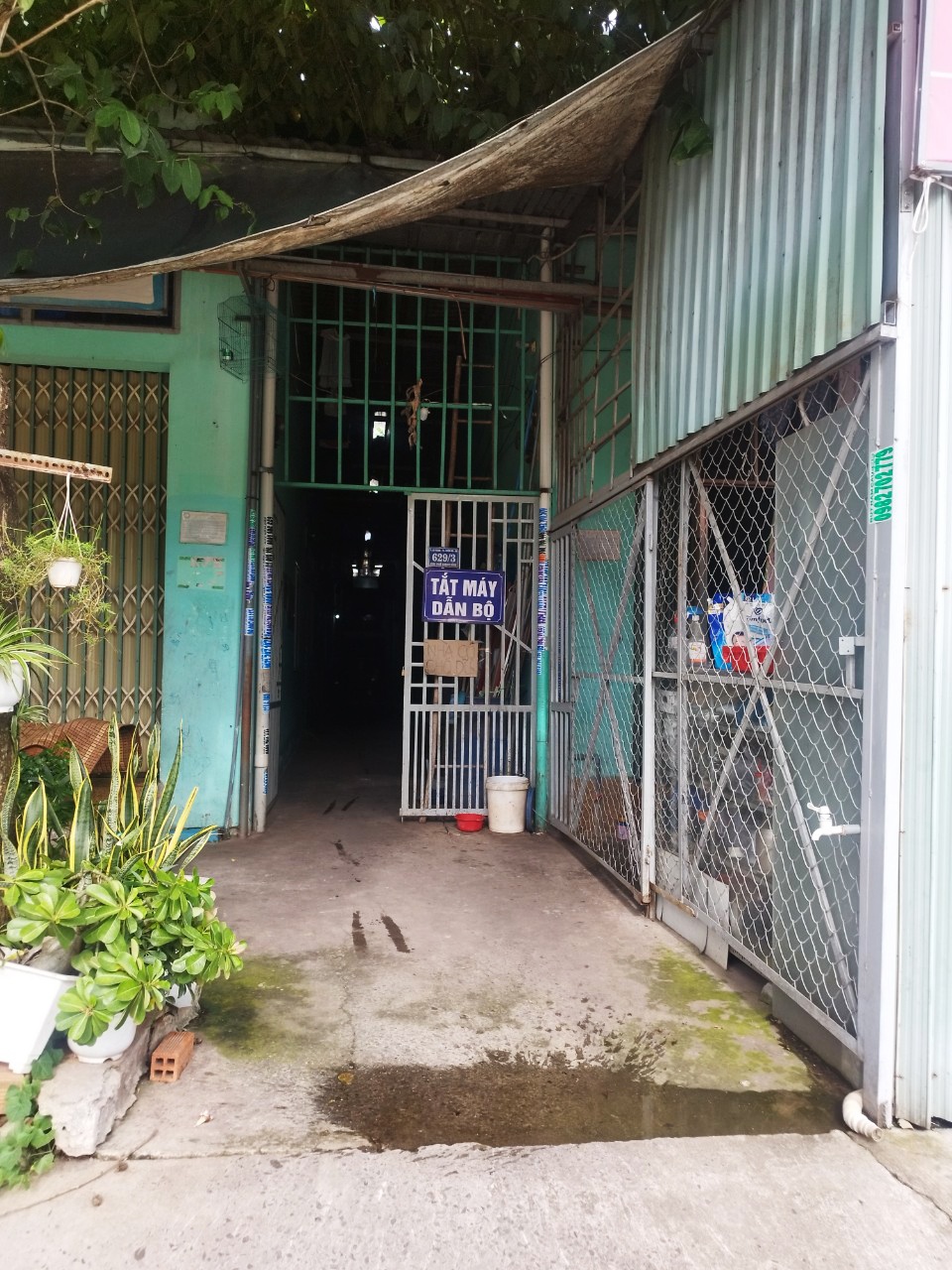 Câu chuyện người công nhân suy kiệt lên mạng xin mì tôm nuôi mẹ Câu chuyện người công nhân suy kiệt lên mạng xin mì tôm nuôi mẹ