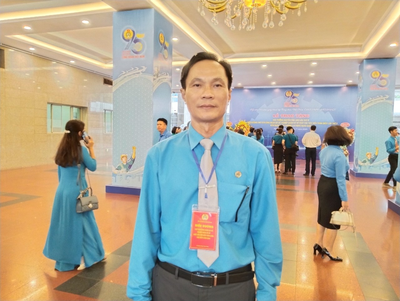 Tường thuật: Kỷ niệm 95 năm thành lập Công đoàn Việt Nam và trao tặng Giải thưởng Nguyễn Văn Linh Tường thuật: Kỷ niệm 95 năm thành lập Công đoàn Việt Nam và trao tặng Giải thưởng Nguyễn Văn Linh