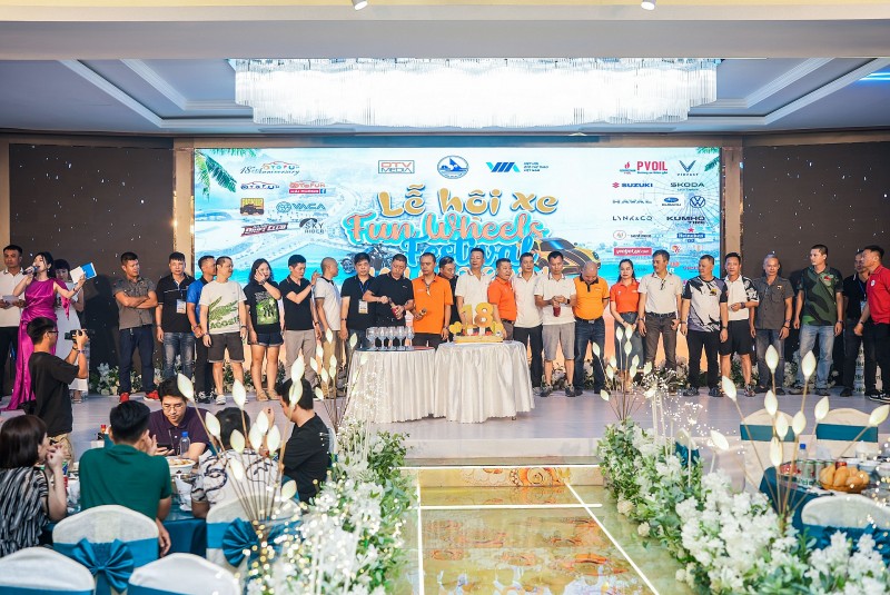 Ban Tổ chức cảm ơn các đơn vị tham gia Lễ hội Xe - Fun Wheels Festival Hạ Long 2024 Ban Tổ chức cảm ơn các đơn vị tham gia Lễ hội Xe Fun Wheels Festival Hạ Long 2024