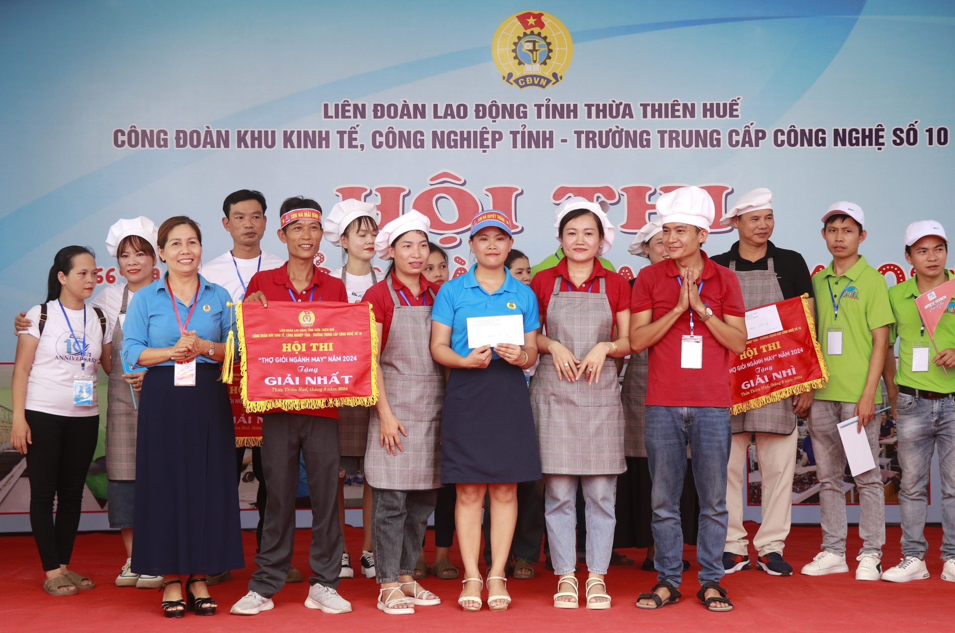 Huế lần đầu tiên tổ chức hội thi “Thợ giỏi ngành May”: Phát huy khả năng sáng tạo người thợ Huế lần đầu tiên tổ chức hội thi “Thợ giỏi ngành May”: Phát huy khả năng sáng tạo người thợ