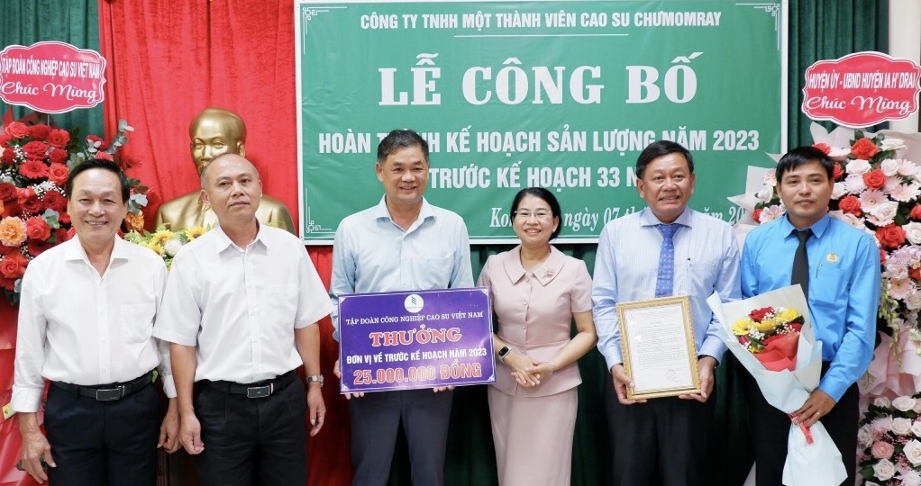 Lòng kiên định vượt gian nan, dựng xây đời no ấm ở Chư Mom Ray