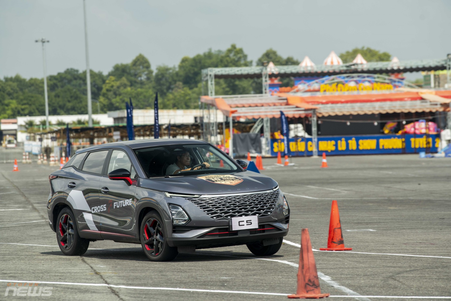 Omoda C5 chốt lịch ra mắt tại Việt Nam, đi kèm bảo hành lên tới một triệu km Omoda C5 chốt lịch ra mắt tại Việt Nam, đi kèm bảo hành lên tới một triệu km