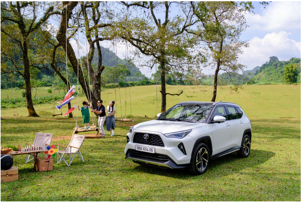 Yaris Cross đang là thu hút các gia đình trẻ Yaris Cross đang là thu hút các gia đình trẻ