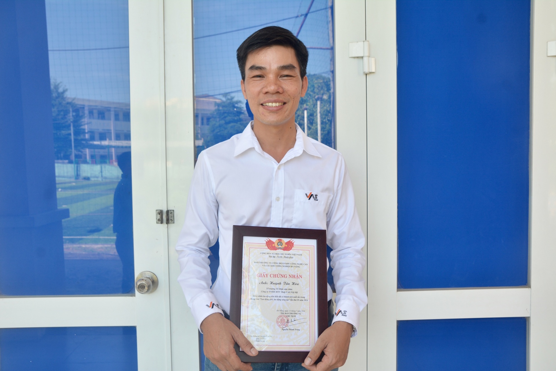 Công đoàn KCNC và các KCN Đà Nẵng tặng quà, khen thưởng cán bộ, NLĐ: Nhiều niềm vui, cảm xúc tự hào! Công đoàn KCNC và các KCN Đà Nẵng tặng quà, khen thưởng cán bộ, NLĐ: Nhiều niềm vui, cảm xúc tự hào!