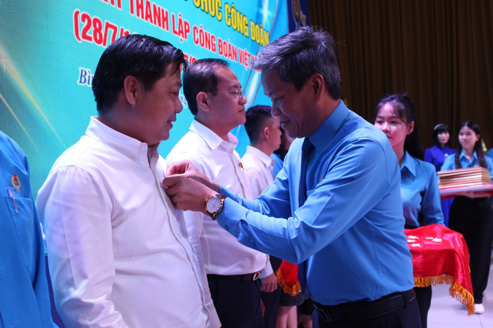 Bình Dương tuyên dương công nhân, Công đoàn, Chủ tịch công đoàn cùng 31 chủ trọ tiêu biểu