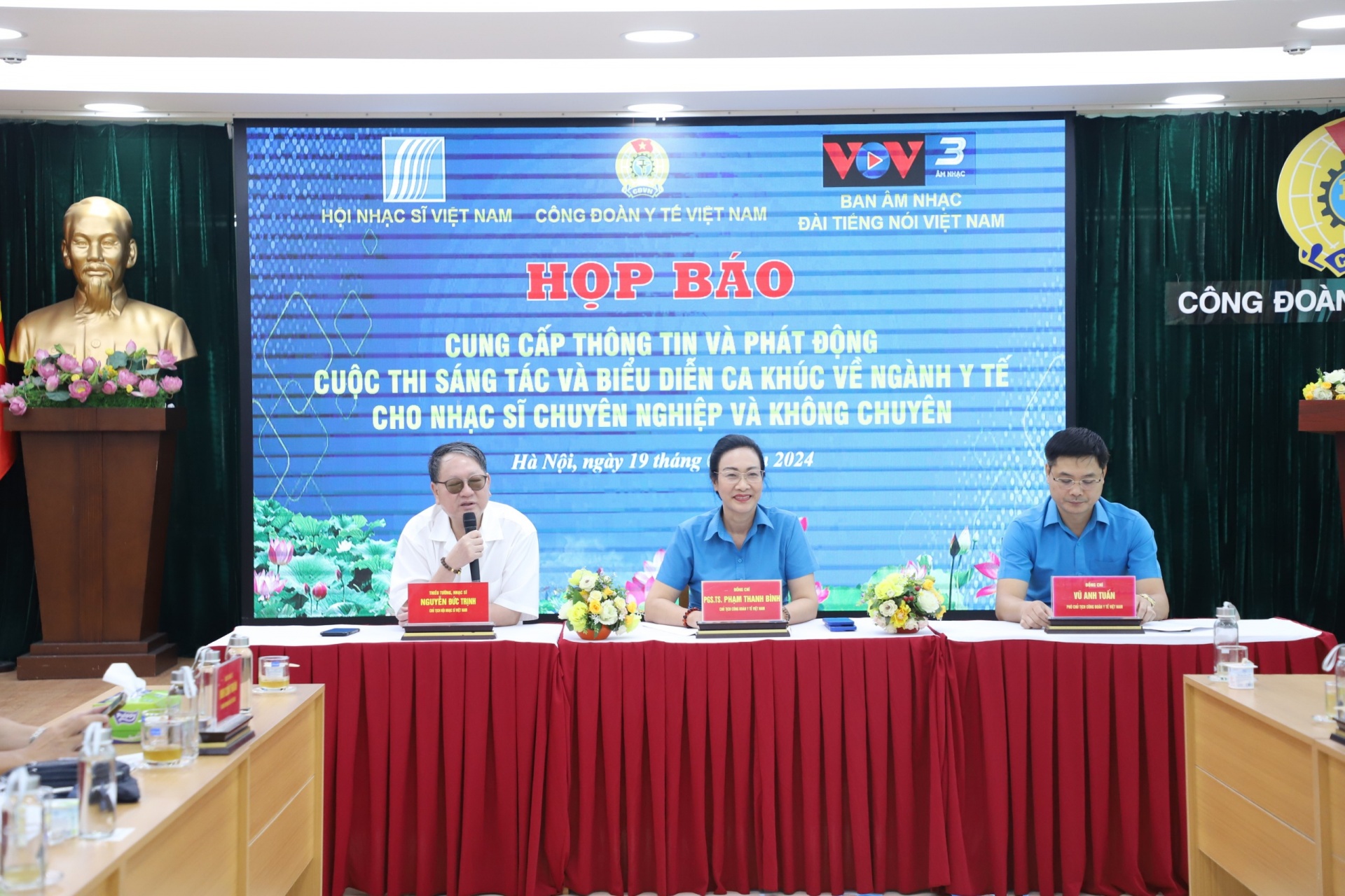 Cuộc thi sáng tác, biểu diễn ca khúc về ngành Y tế: Hướng đến tôn vinh nét đẹp và sự hy sinh thầm lặng Cuộc thi sáng tác, biểu diễn ca khúc về ngành Y tế: Hướng đến tôn vinh nét đẹp và sự hy sinh thầm lặng