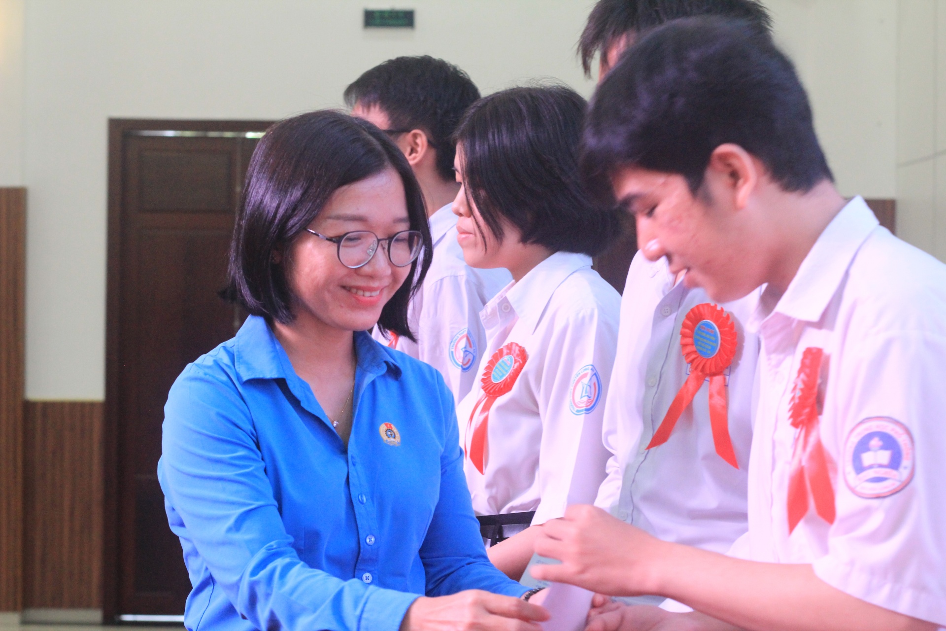 Long An: Trao học bổng cho 229 học sinh con đoàn viên, NLĐ vượt khó học giỏi