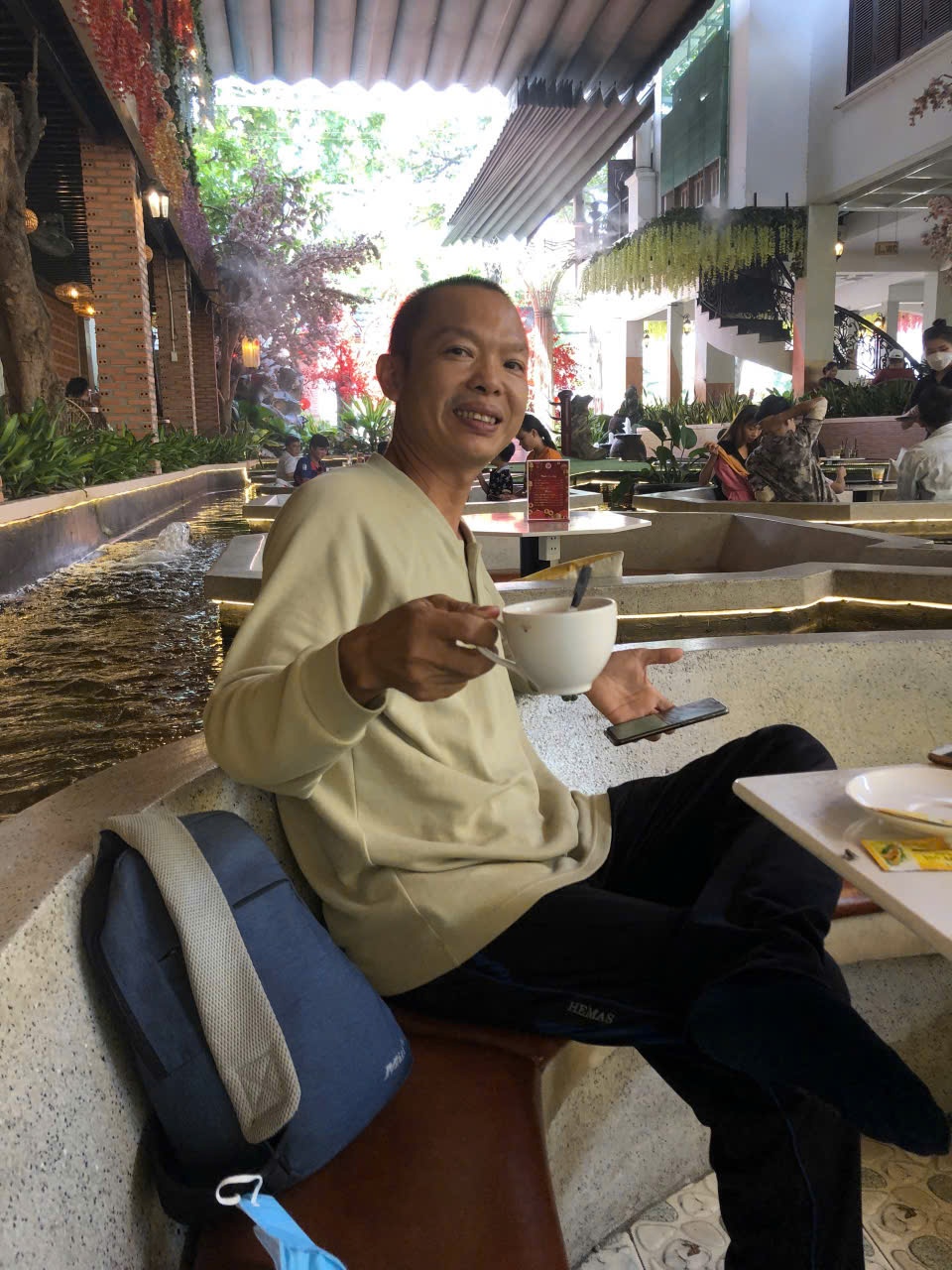 “Vòng tay Công đoàn” MobiFone đã cho tôi cuộc đời thứ hai “Vòng tay Công đoàn” MobiFone đã cho tôi cuộc đời thứ hai