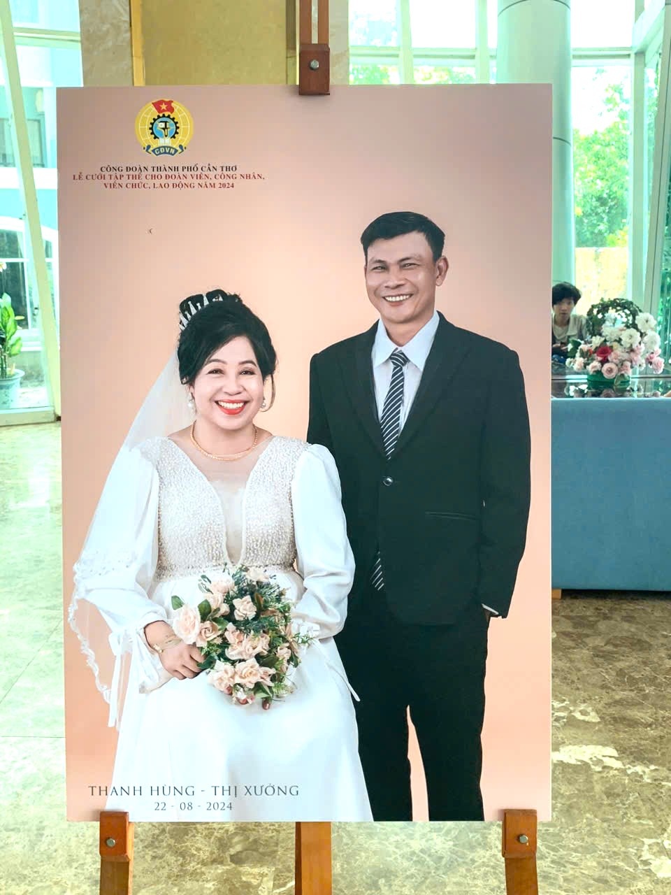 Lễ cưới tập thể công nhân ở Cần Thơ: Lễ cưới khi vừa nghỉ hưu...