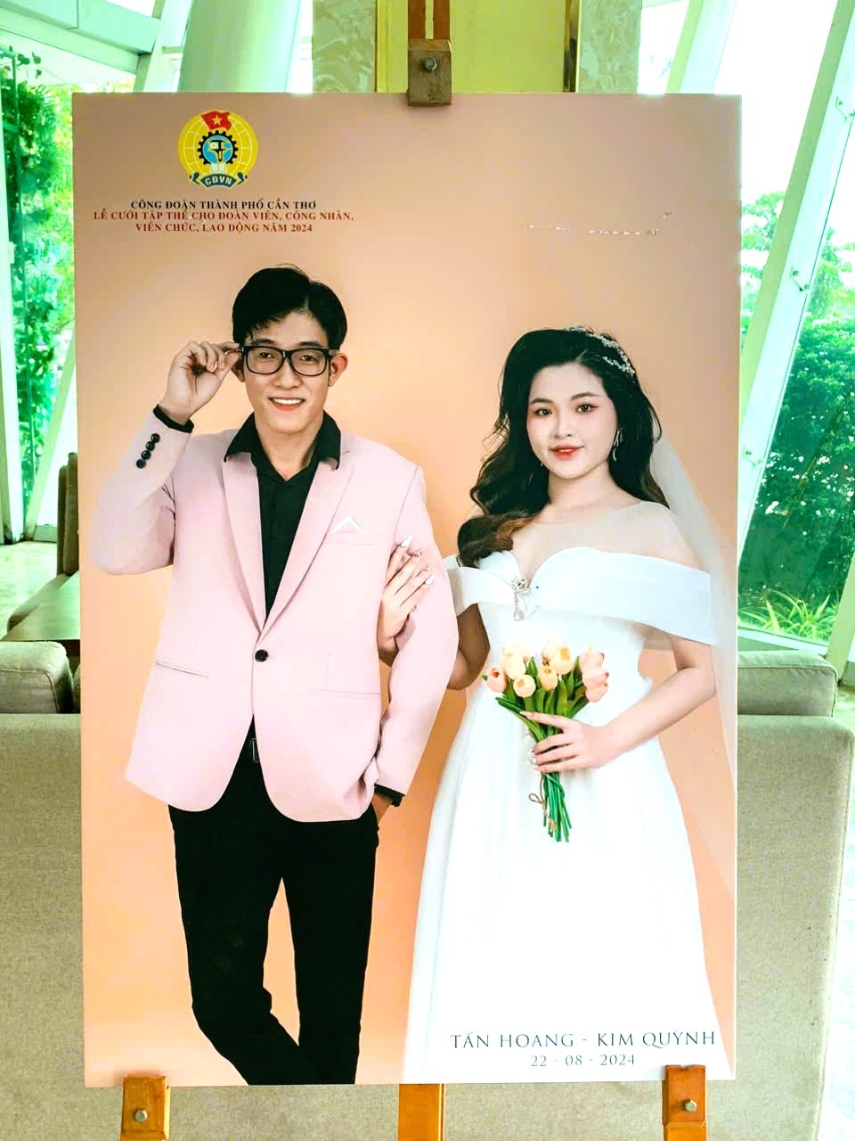 Lễ cưới tập thể công nhân ở Cần Thơ: Lễ cưới khi vừa nghỉ hưu...