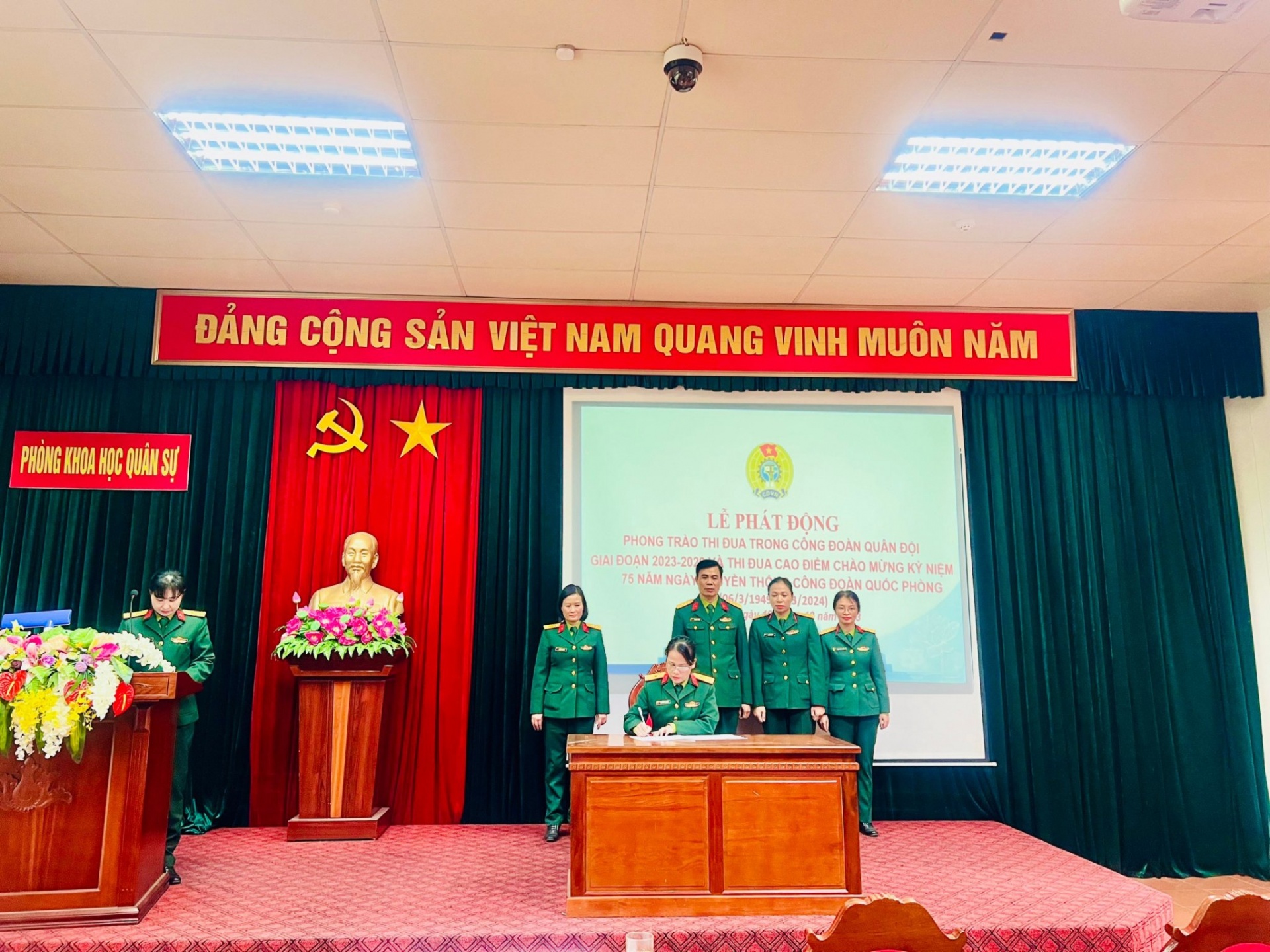 Lòng nhiệt huyết, trách nhiệm của 