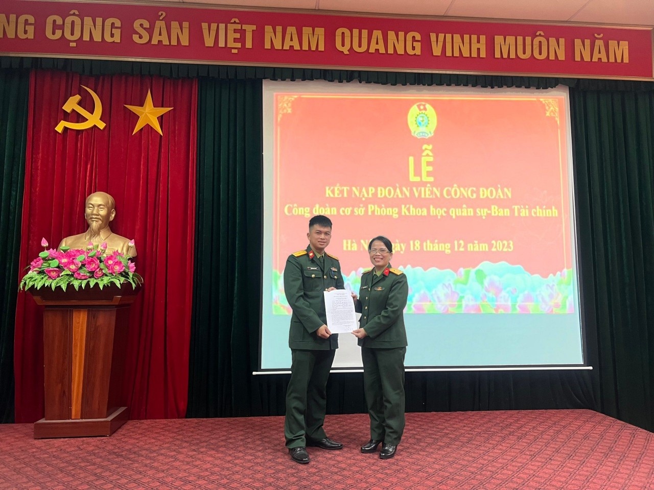 Lòng nhiệt huyết, trách nhiệm của 