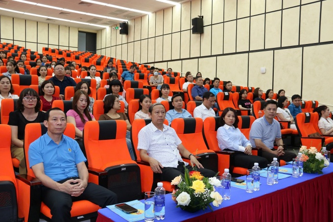 Nâng cao chất lượng đội ngũ cán bộ tham mưu trong cơ quan Tổng LĐLĐ Việt Nam Nâng cao chất lượng đội ngũ cán bộ tham mưu trong cơ quan Tổng LĐLĐ Việt Nam