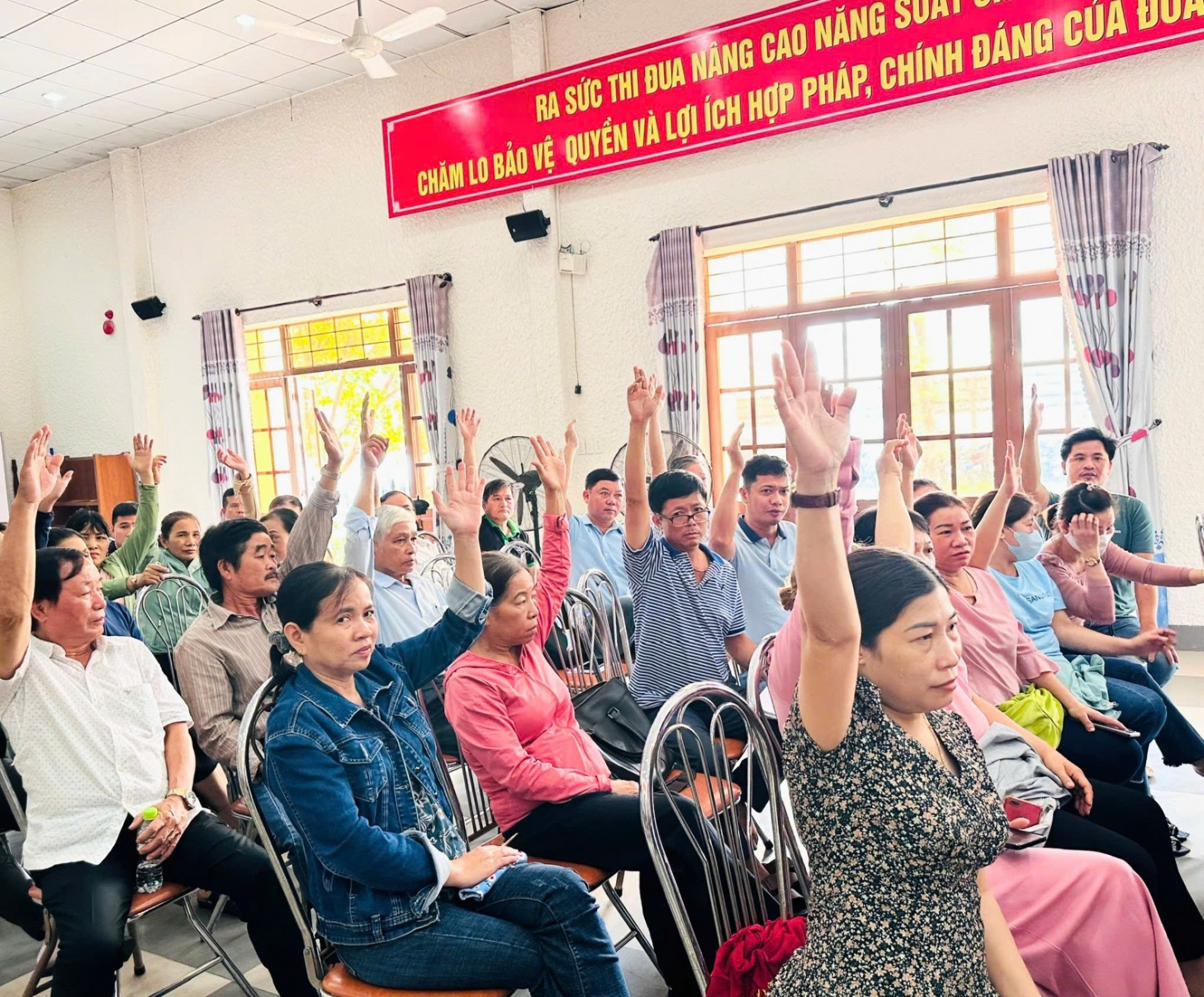 Vụ Công đoàn Đà Nẵng khởi kiện DN đòi quyền lợi cho 62 lao động: 7 nguyên đơn đầu tiên 