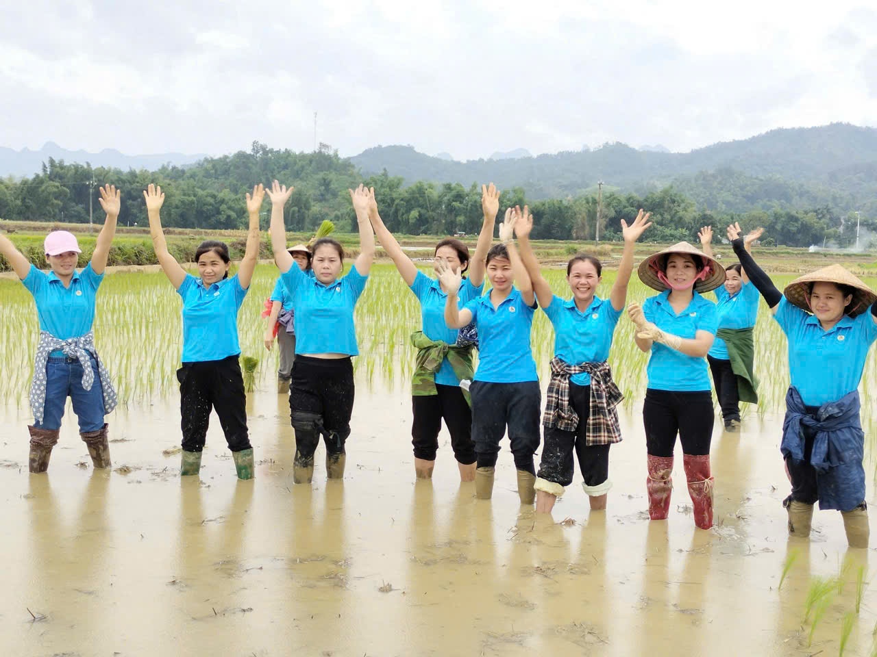 Những vòng tay ân tình giúp cô giáo nghèo Cao Bằng vượt lên nghịch cảnh