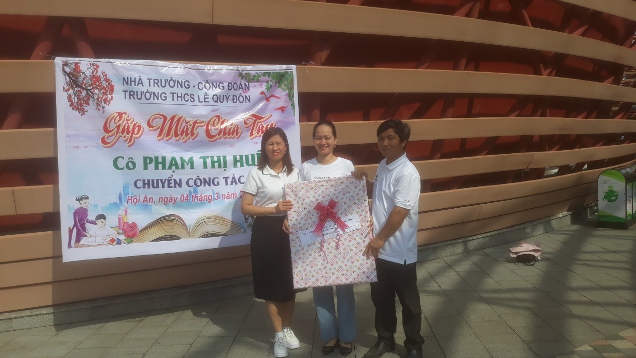 “Người anh cả” thân thiện của Công đoàn Trường THCS Lê Quý Đôn “Người anh cả” thân thiện của Công đoàn Trường THCS Lê Quý Đôn